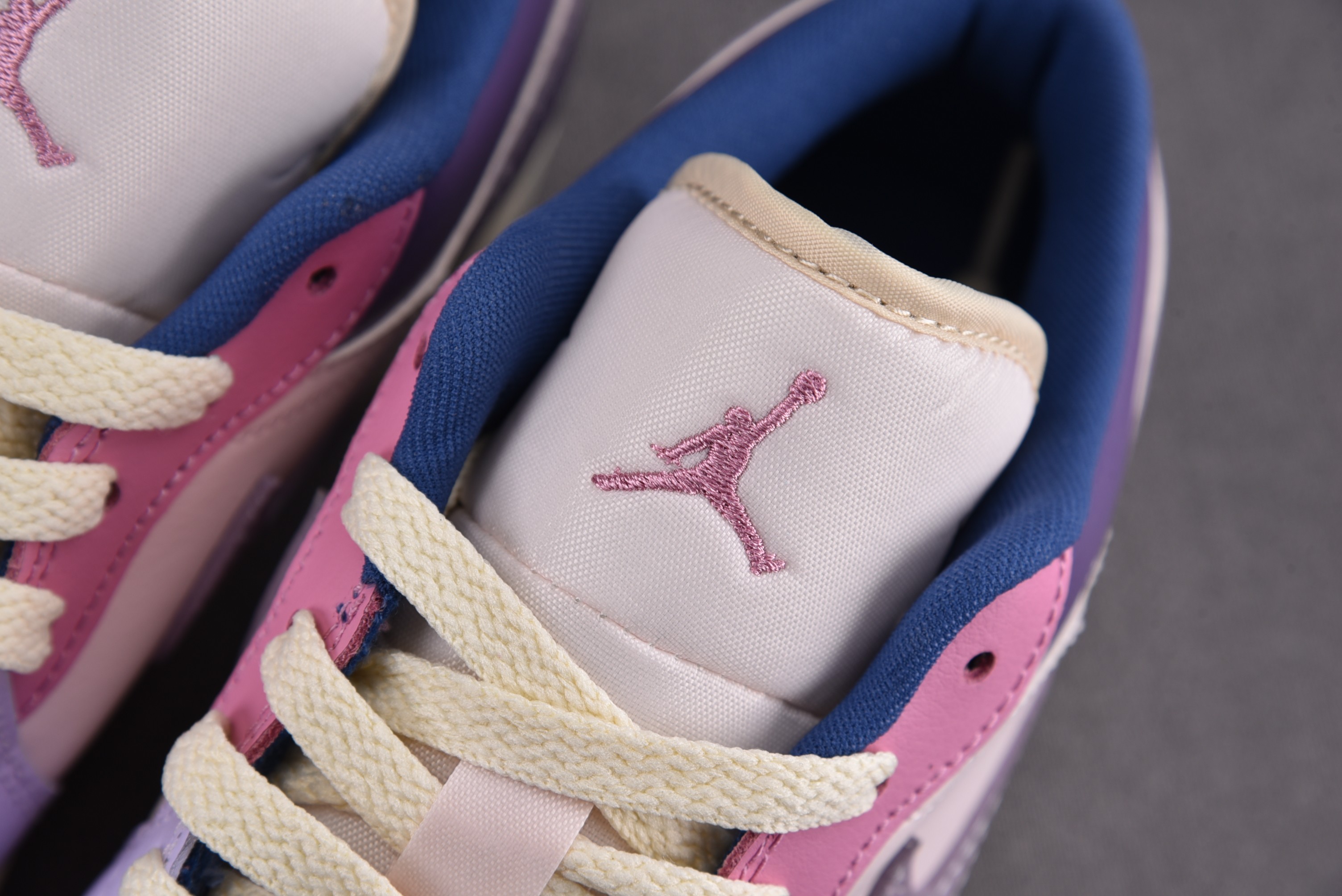 Jordan 1 Low Pastel Purple (Women Size!!)