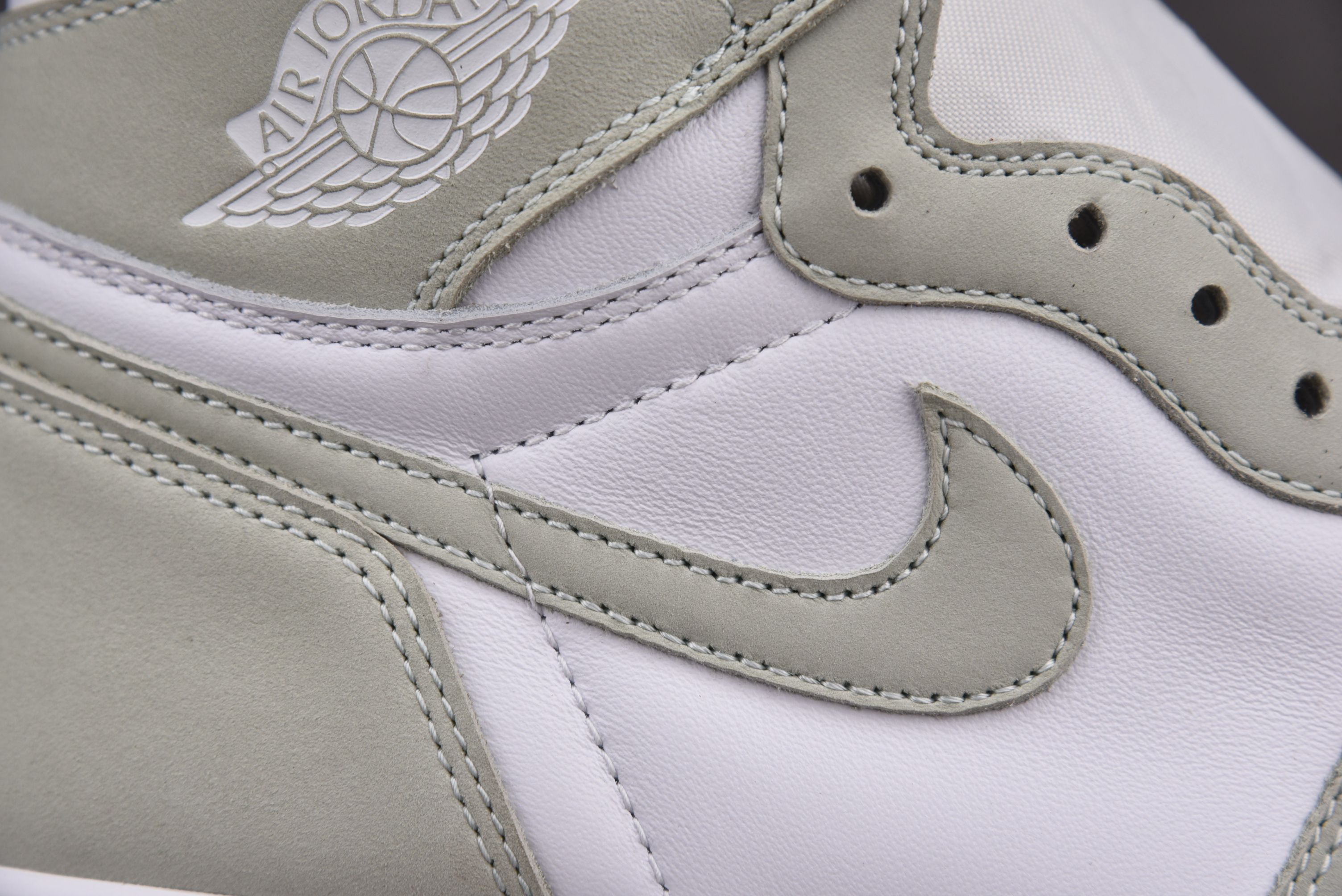 Jordan 1 High OG Seafoam (Women Size!!)