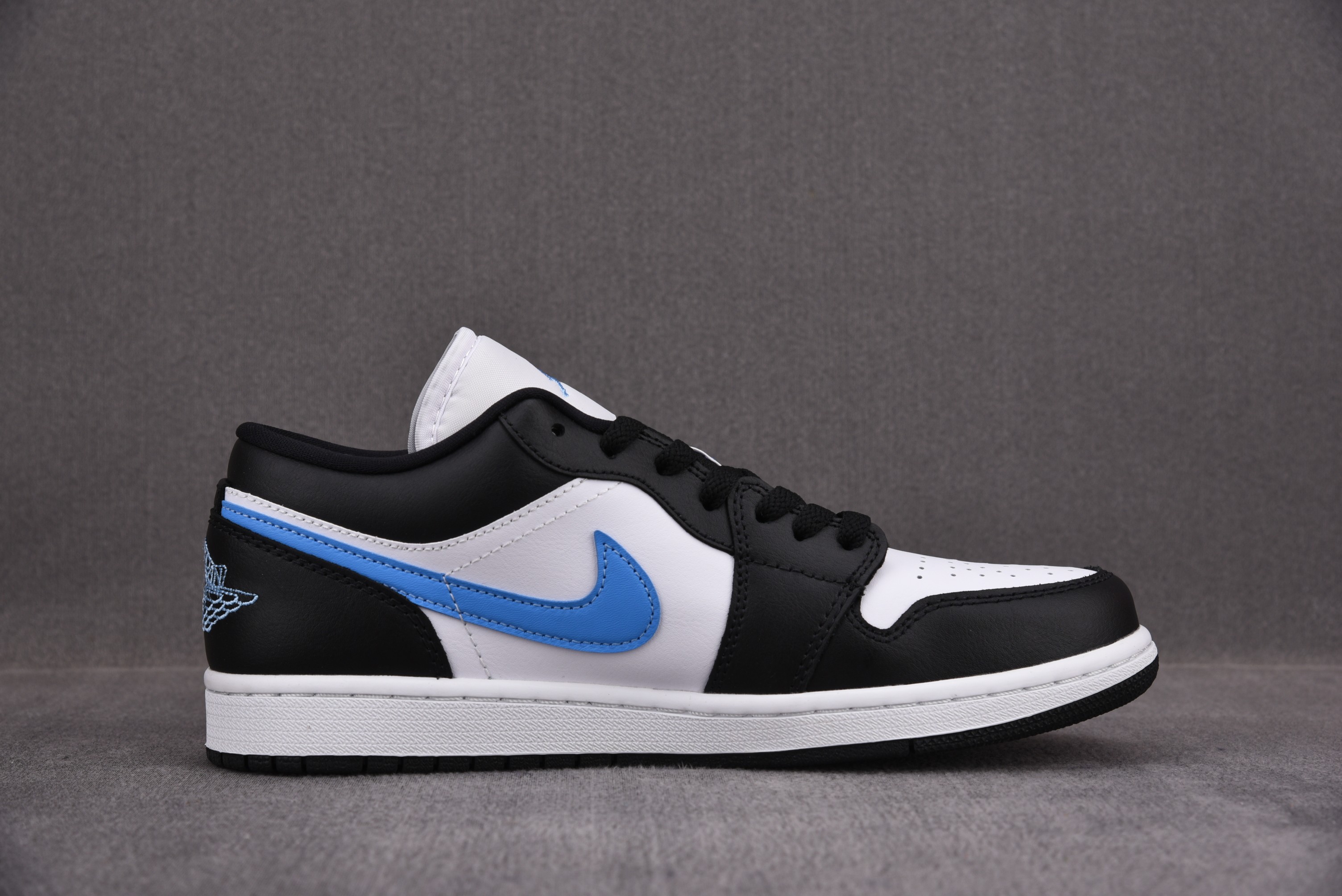 Jordan 1 Low Black University Blue White (Women Size!!)