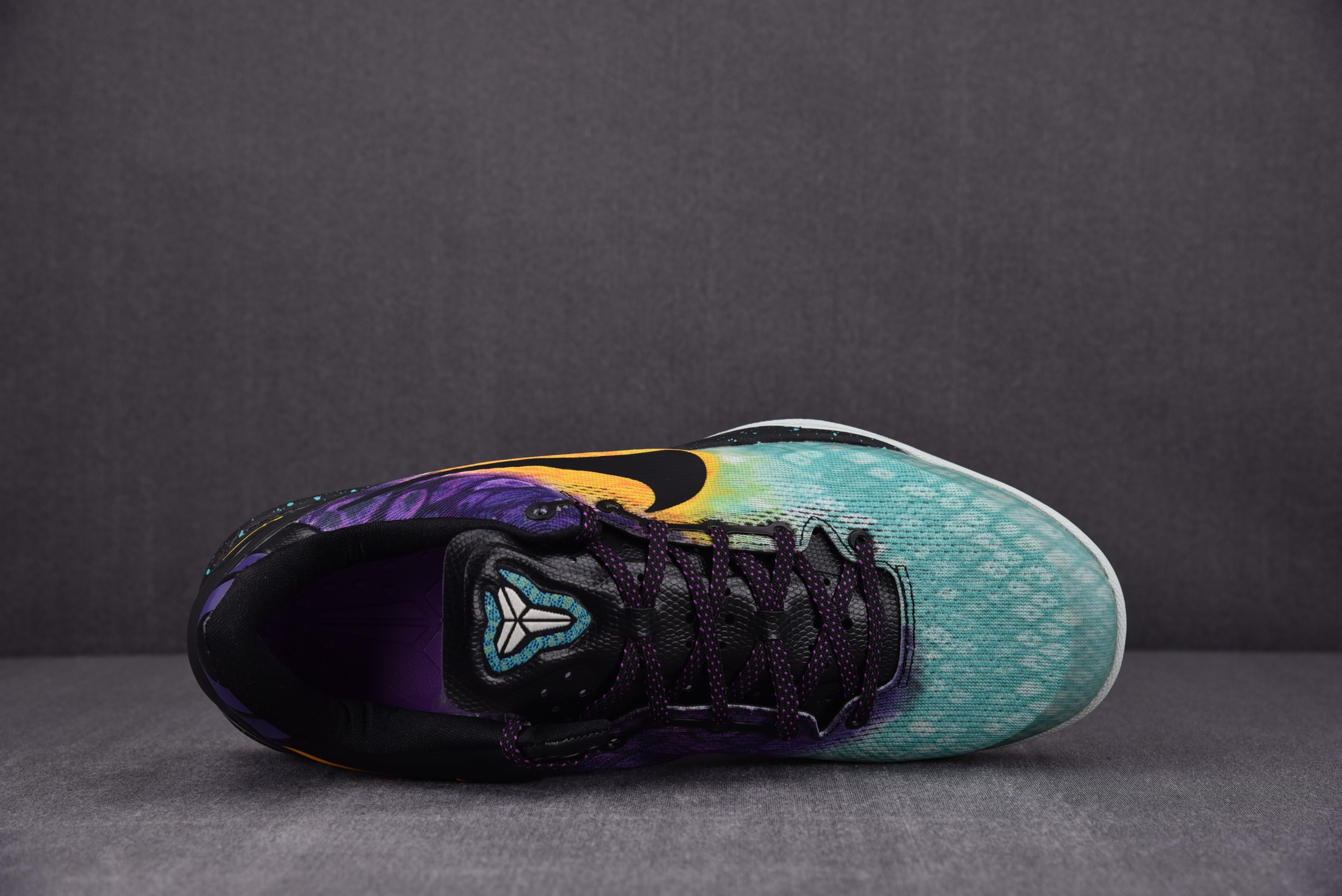Nike Kobe 8 Easter