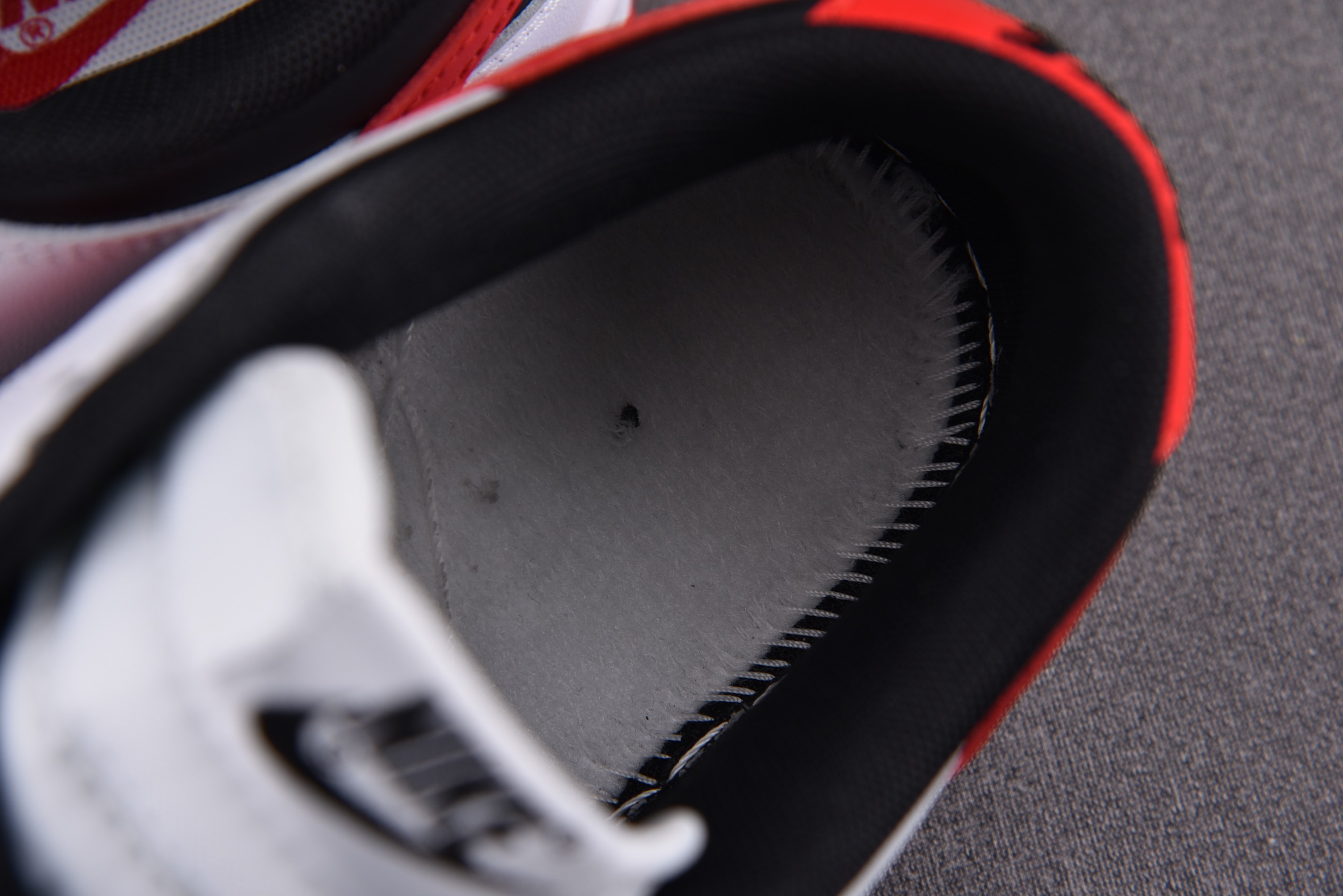 Nike SB Dunk Low White Black Red