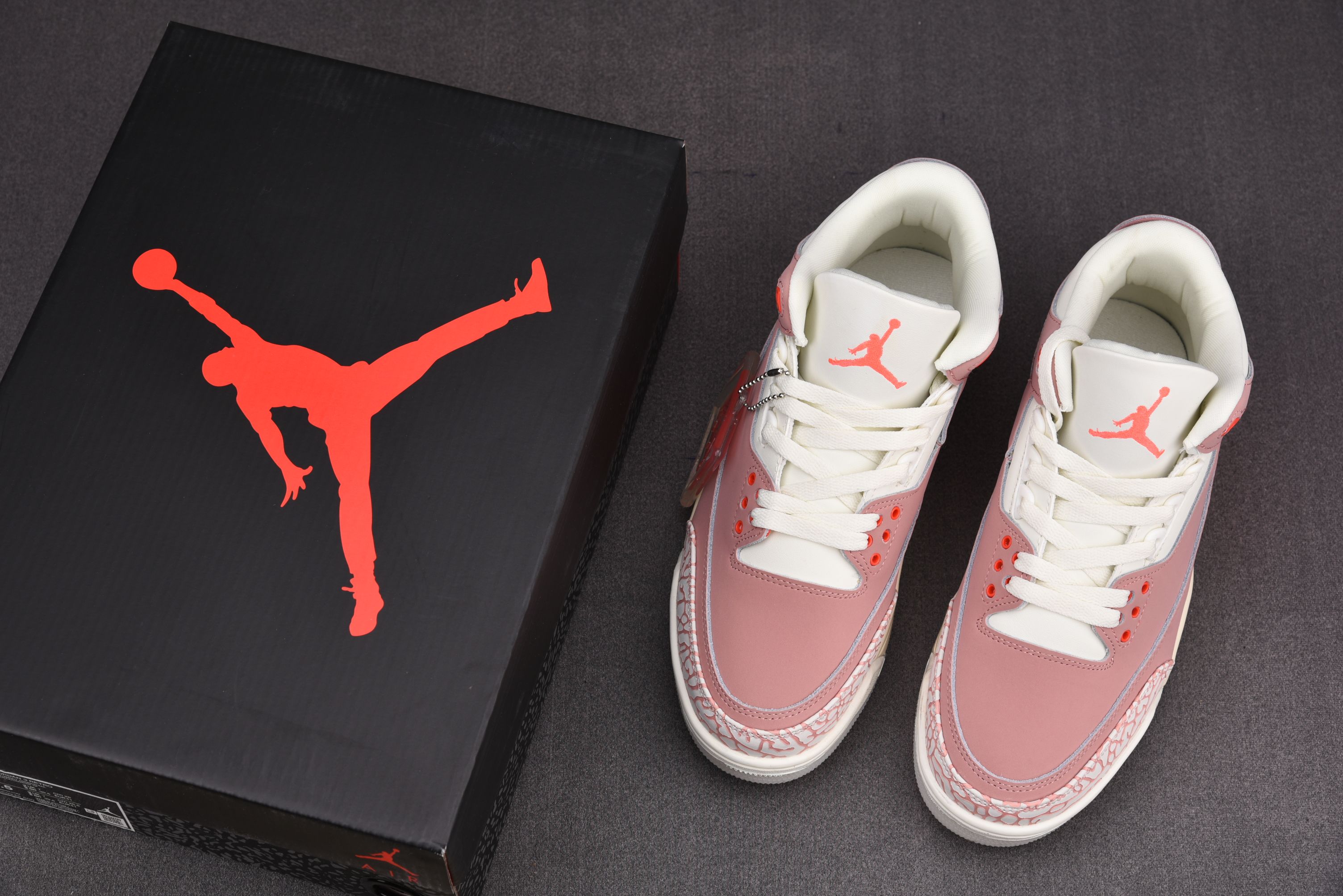 Jordan 3 Retro Rust Pink(Women Size!!)