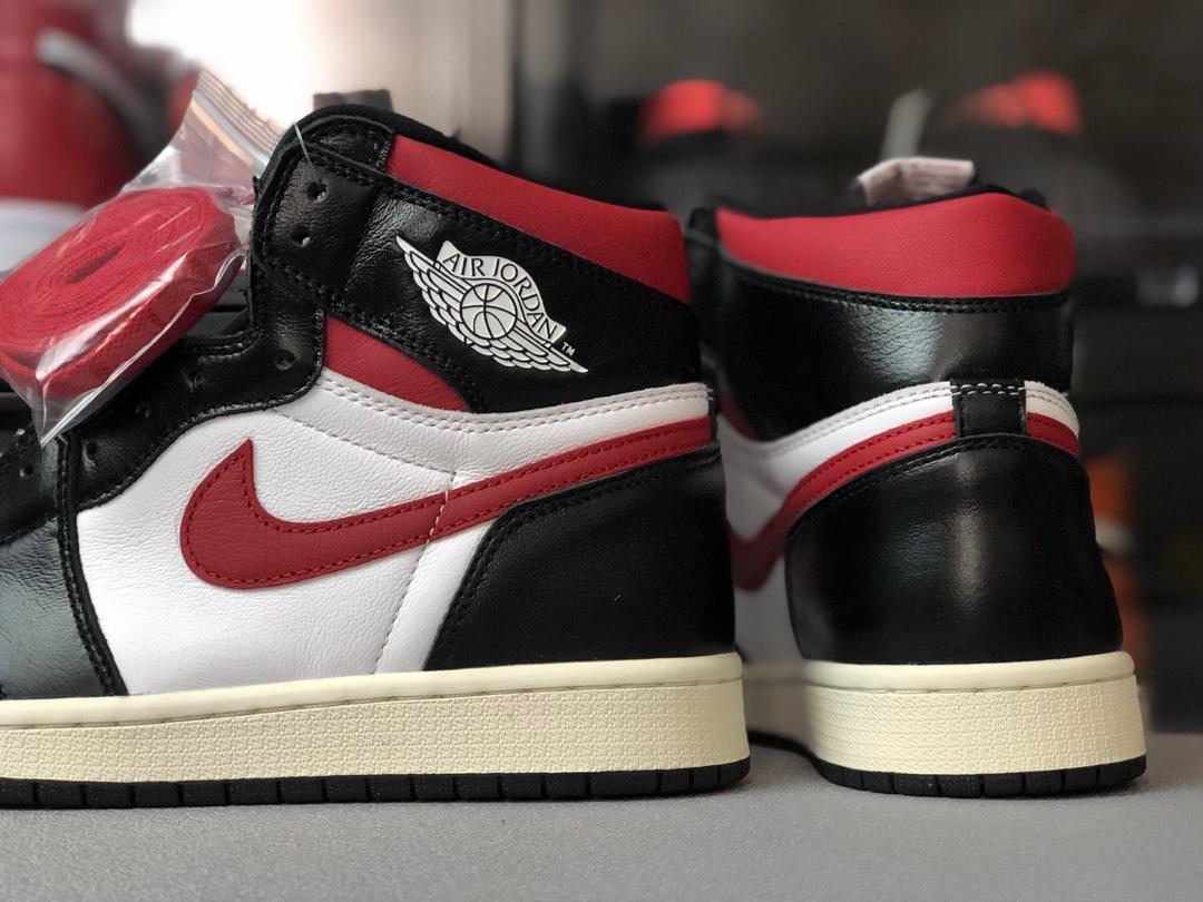 Jordan 1 Retro High OG Gym Red