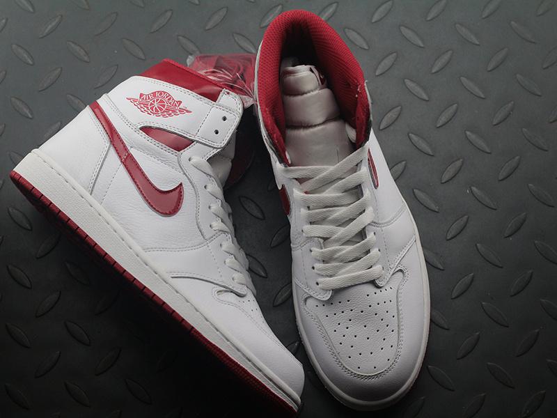 Jordan 1 Retro High OG Metallic Red