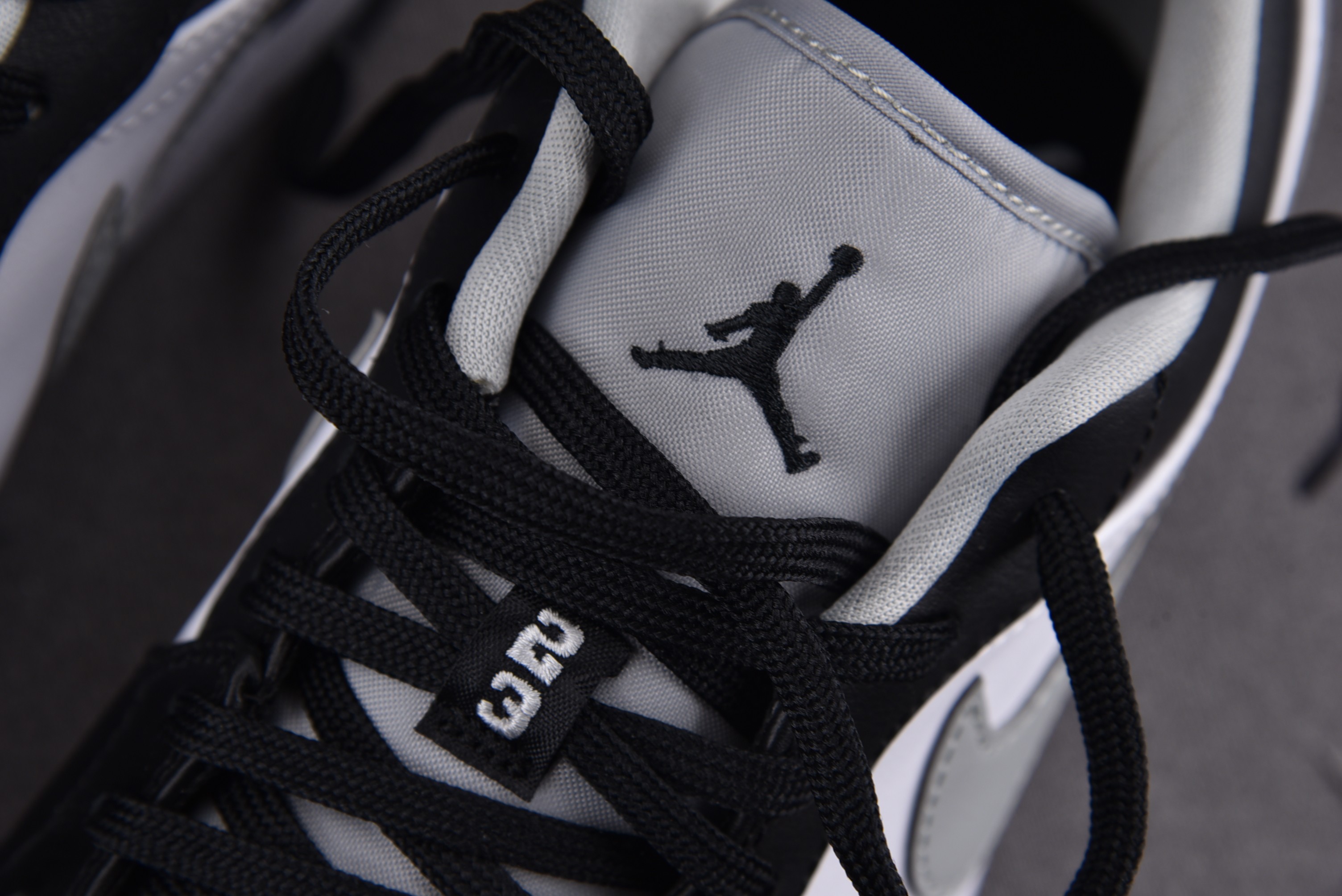 Jordan 1 Low Shadow