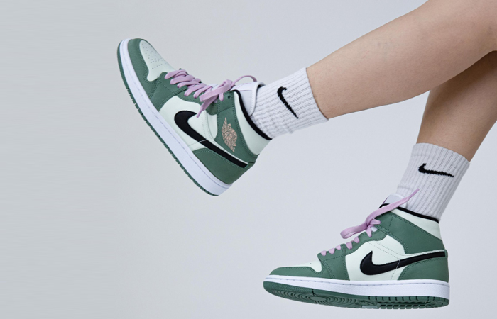 Jordan 1 Mid Dutch Green (Women Size!!)