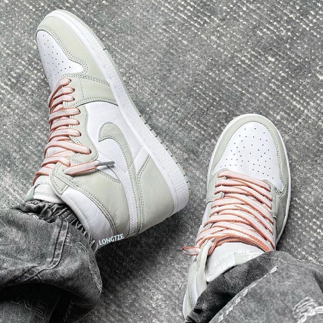 Jordan 1 High OG Seafoam (Women Size!!)