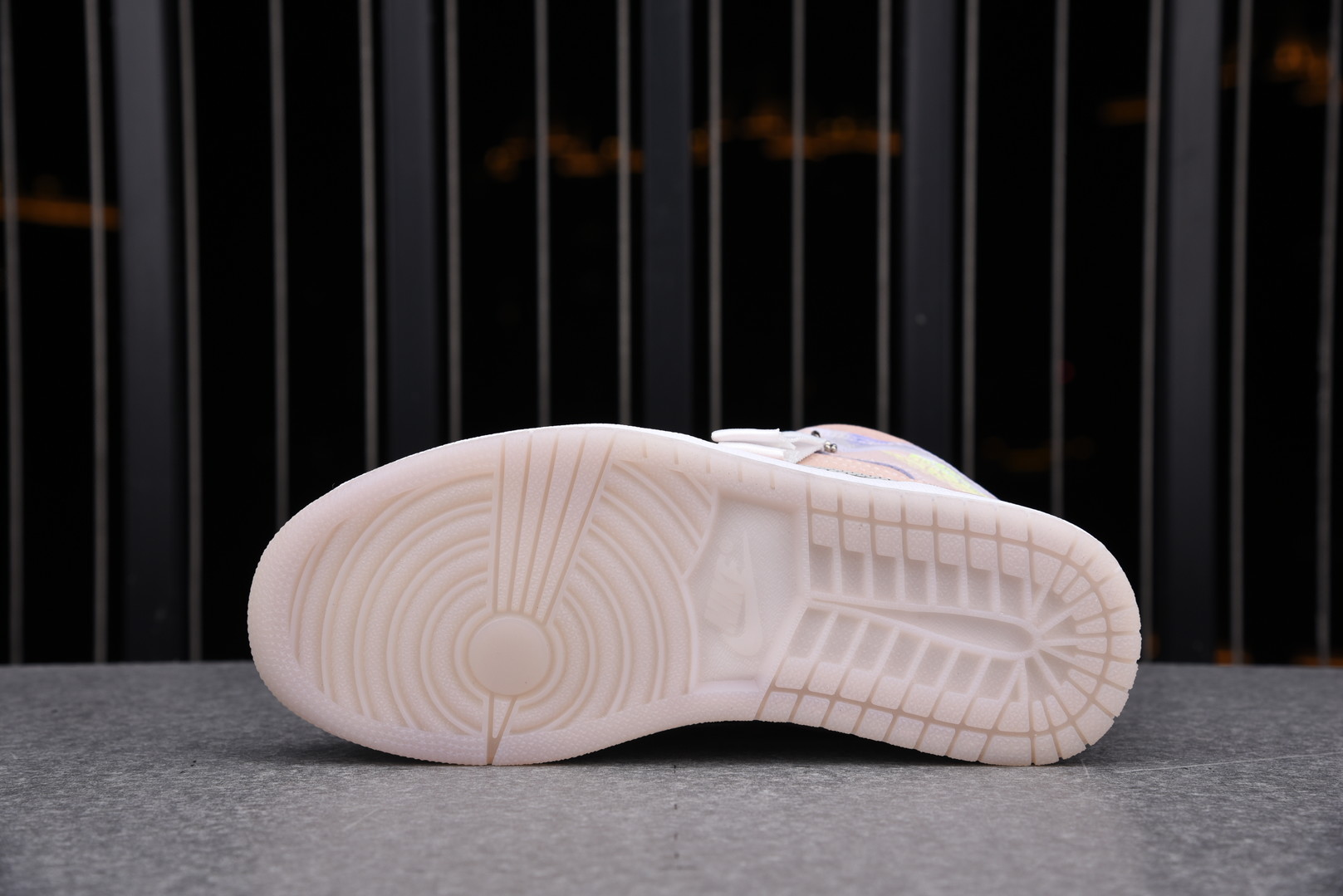 Jordan 1 Mid SE P(HER)SPECTIVE (Women Size!!)