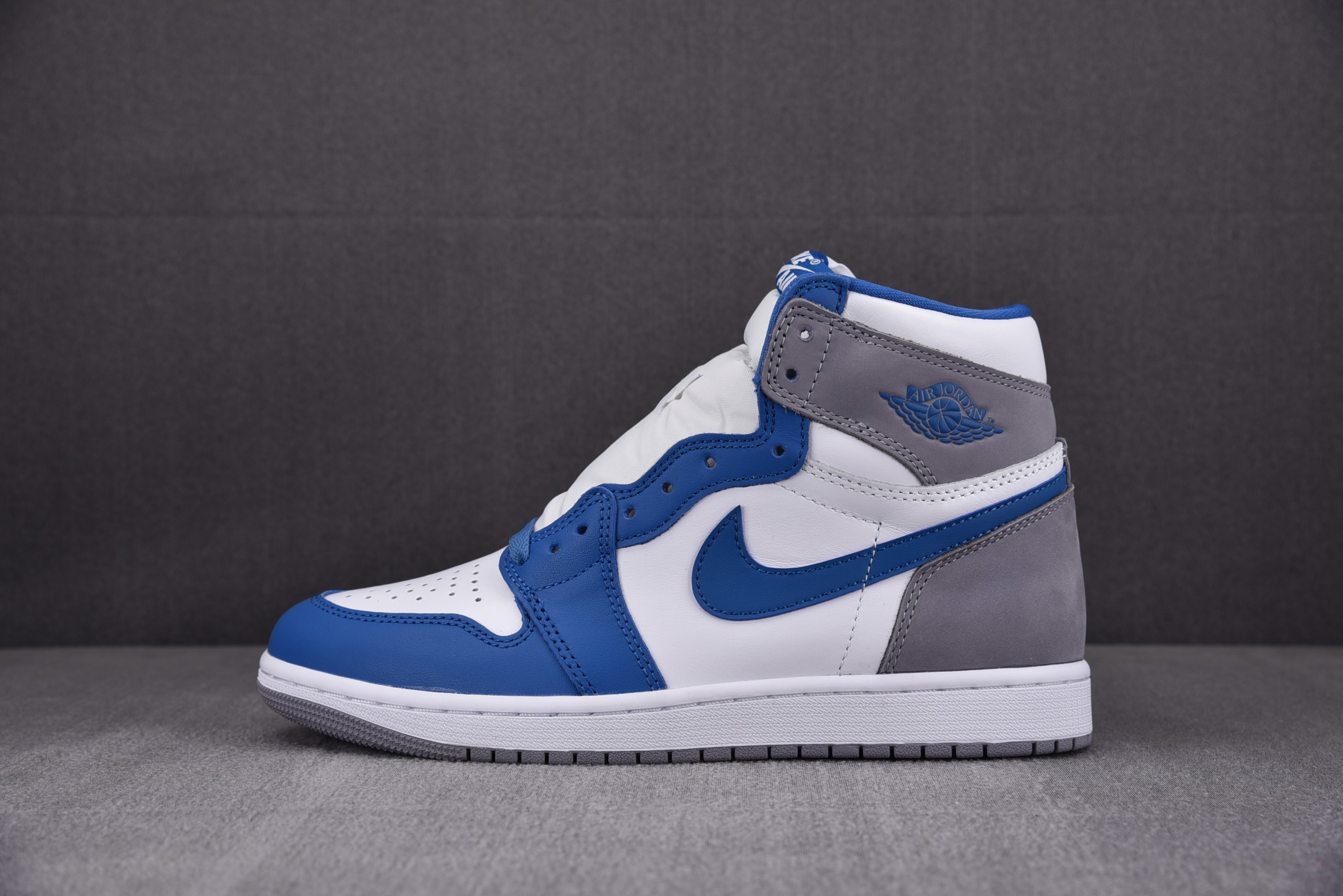 Jordan 1 Retro High OG True Blue