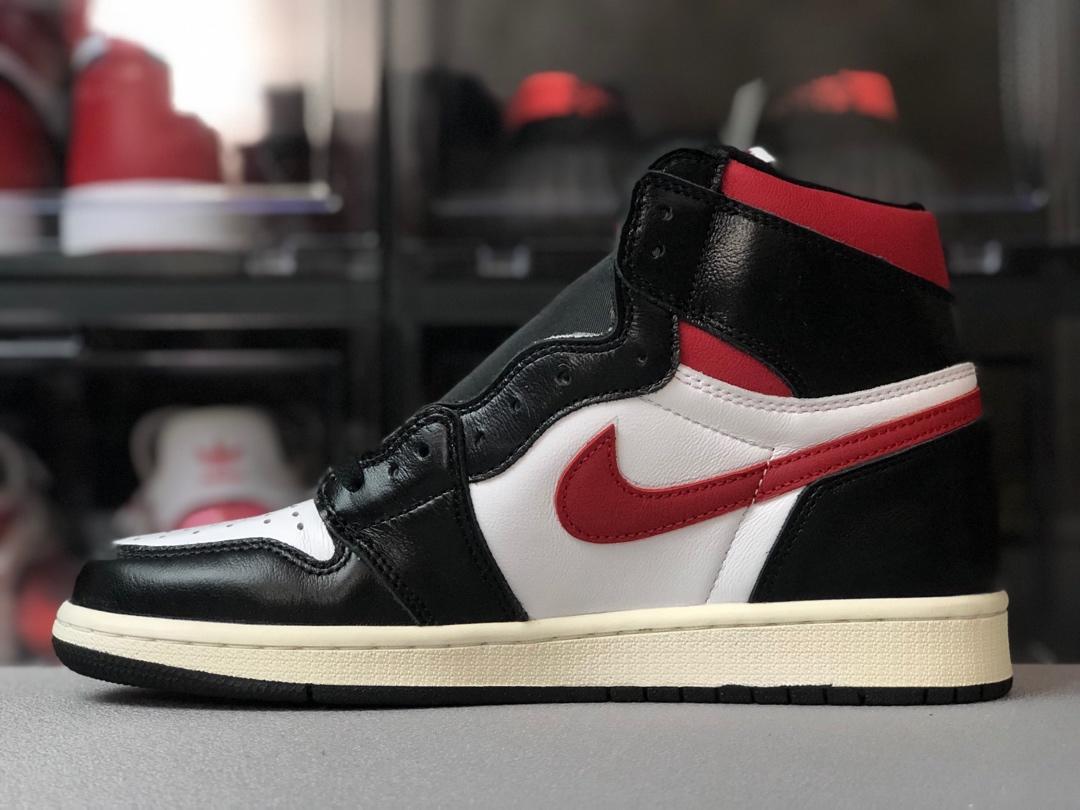 Jordan 1 Retro High OG Gym Red