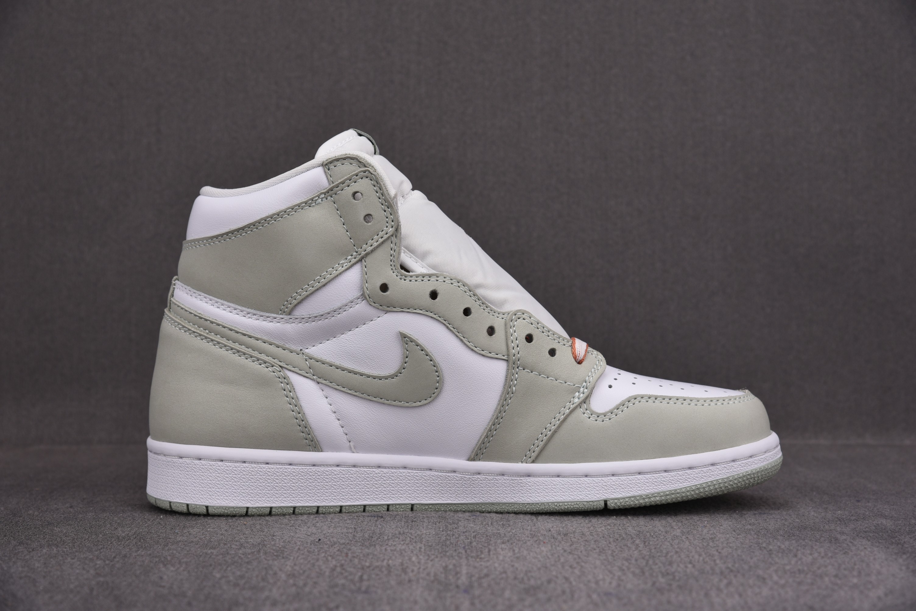 Jordan 1 High OG Seafoam (Women Size!!)