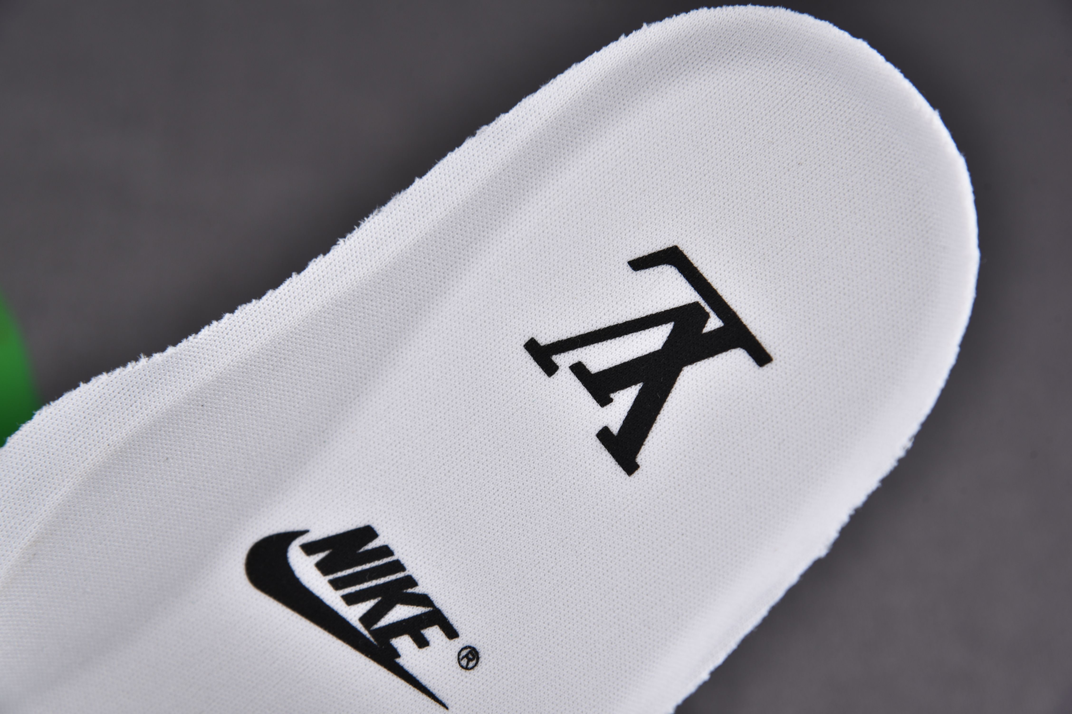 Nike Air Force 1 Low Louis Vuitton Royal White Green (Be careful about the size!!)