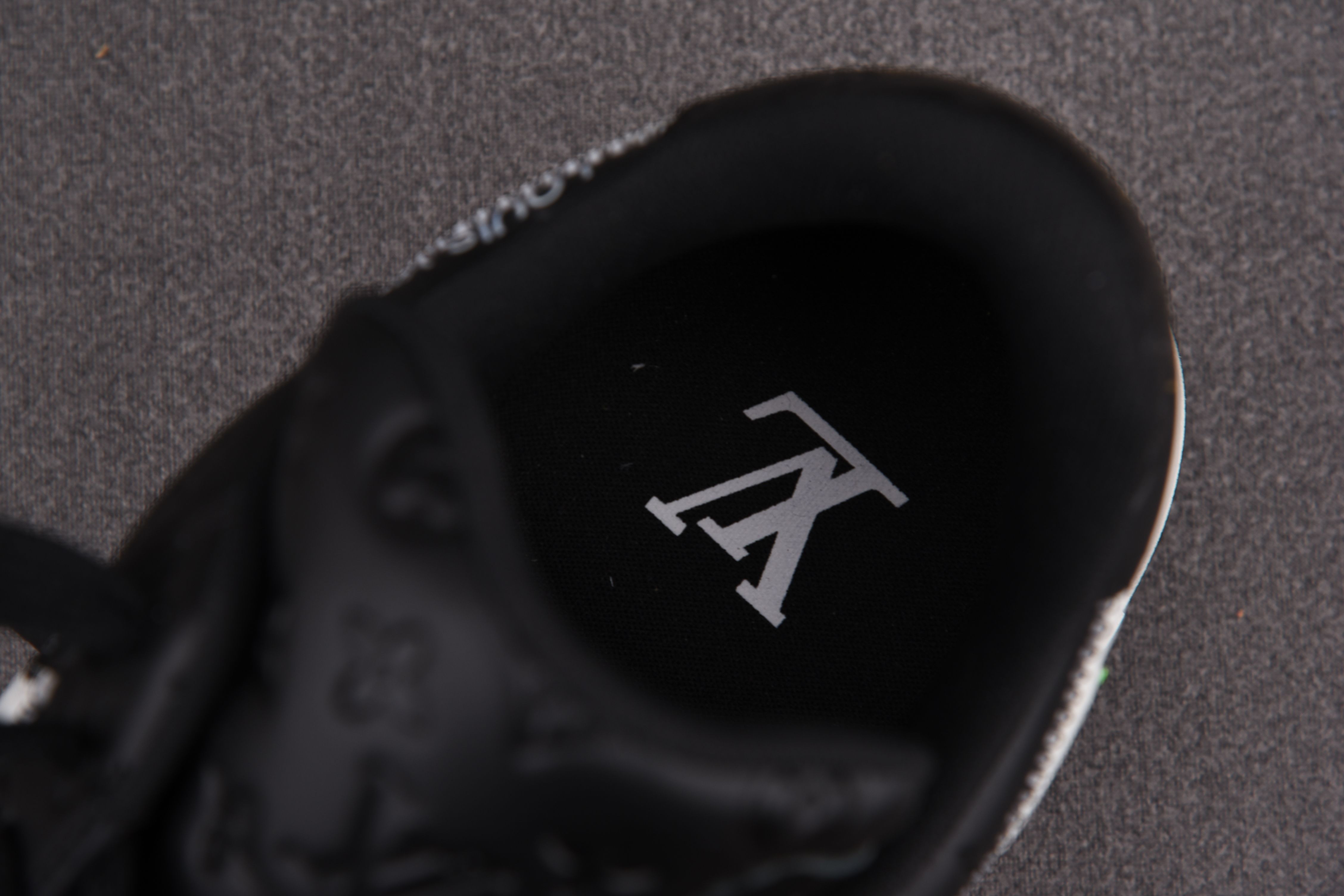 Nike Air Force 1 Low Louis Vuitton Dark White (Be careful about the size!!)