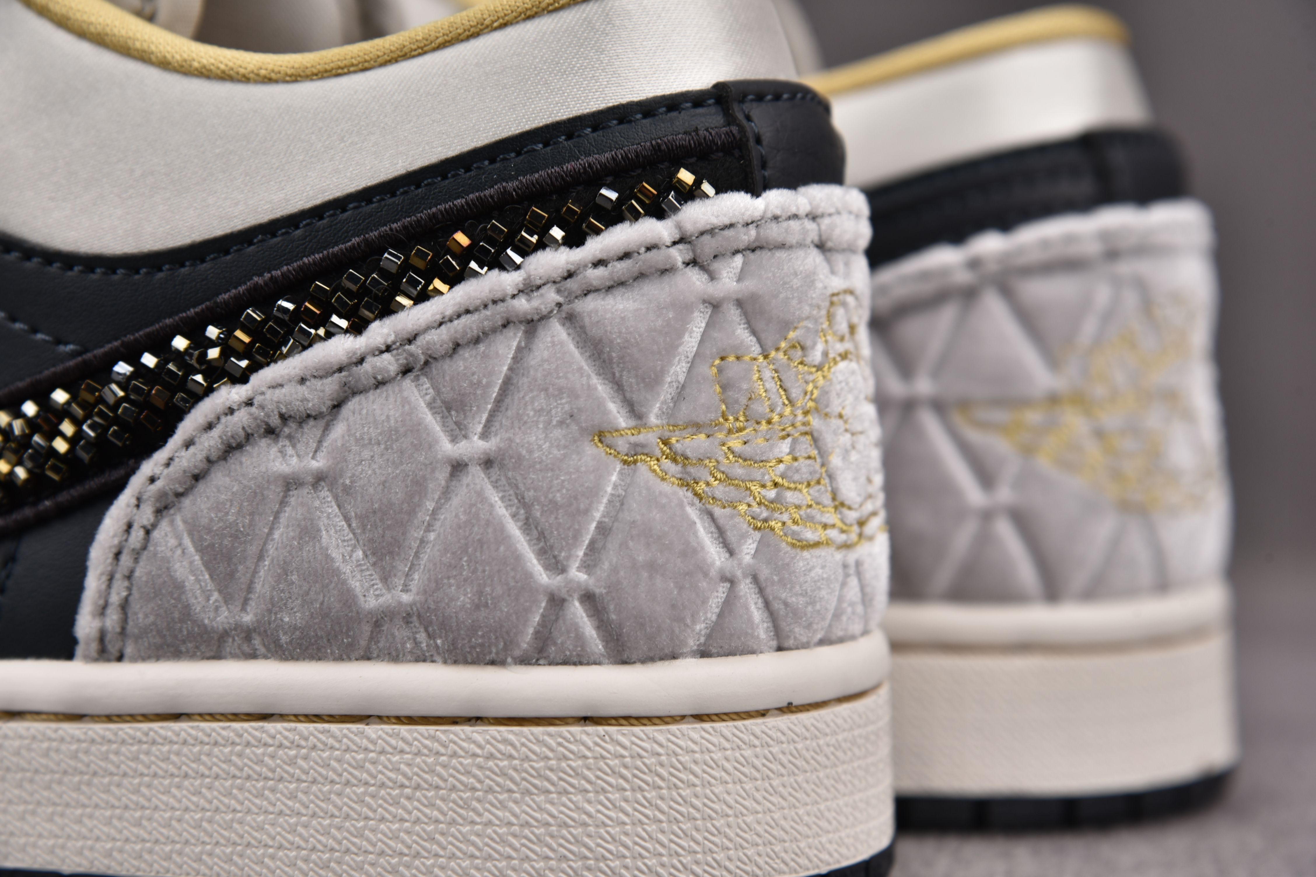 Jordan 1 Low Beaded Swoosh