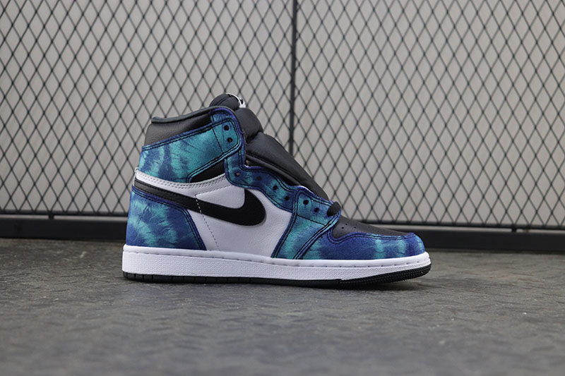 Jordan 1 Retro High Tie Dye (WOMEN SIZE!!)