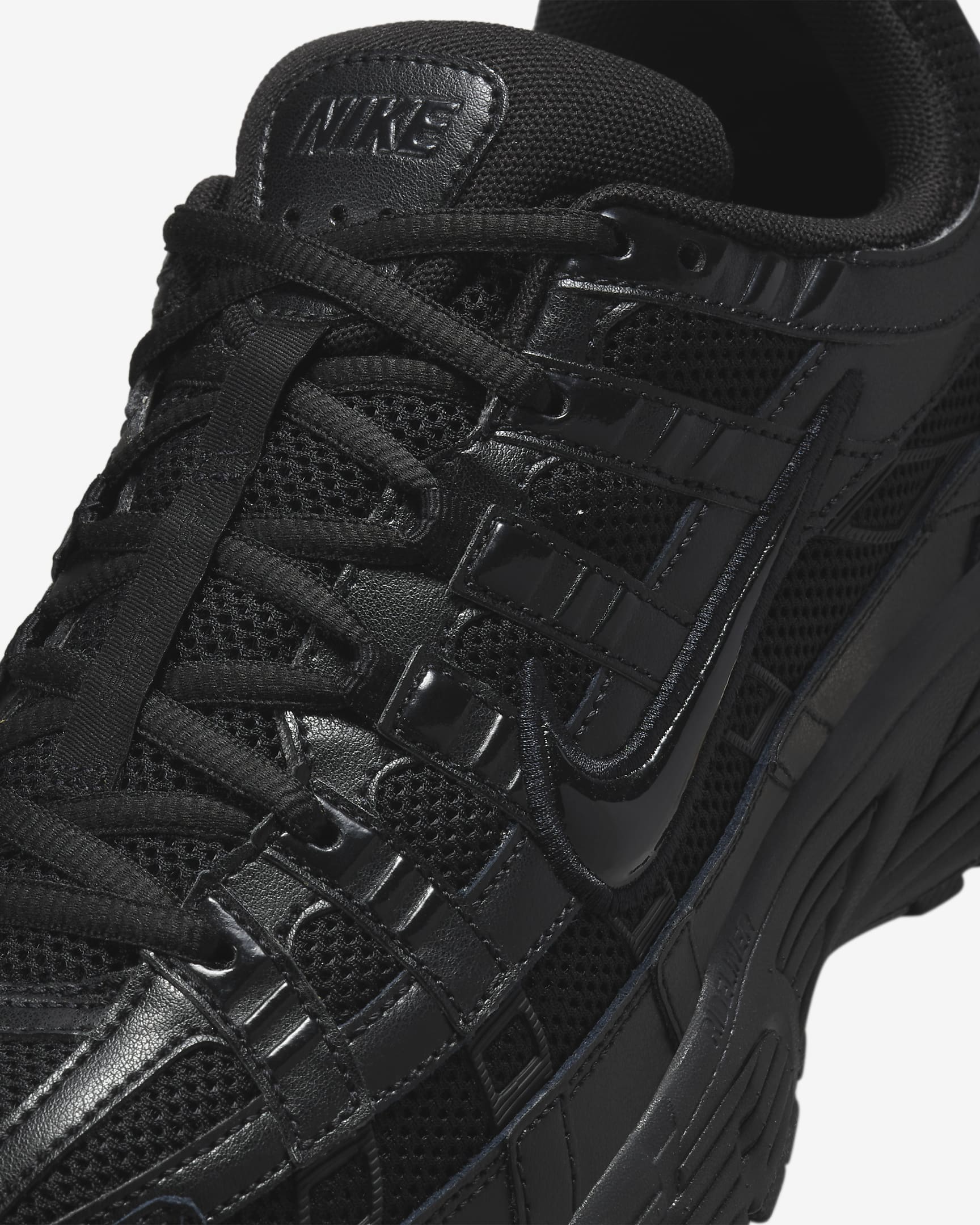 Nike P-6000