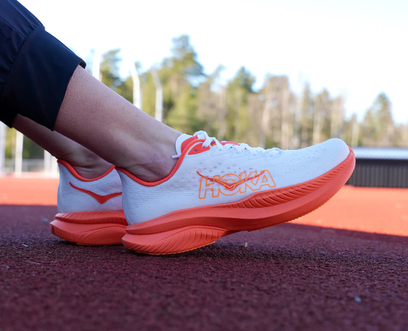 Hoka W MACH 6 Frost / Lava