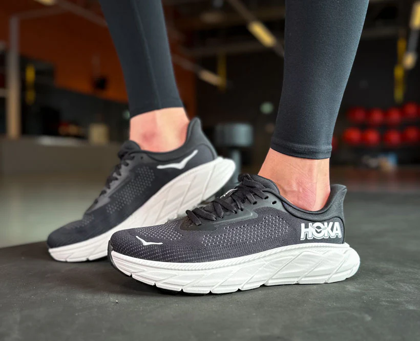Hoka W ARAHI 7 WIDE Black / White