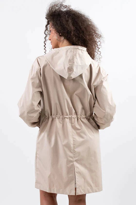 Oversized water-repellent windbreaker rain jacket with hood