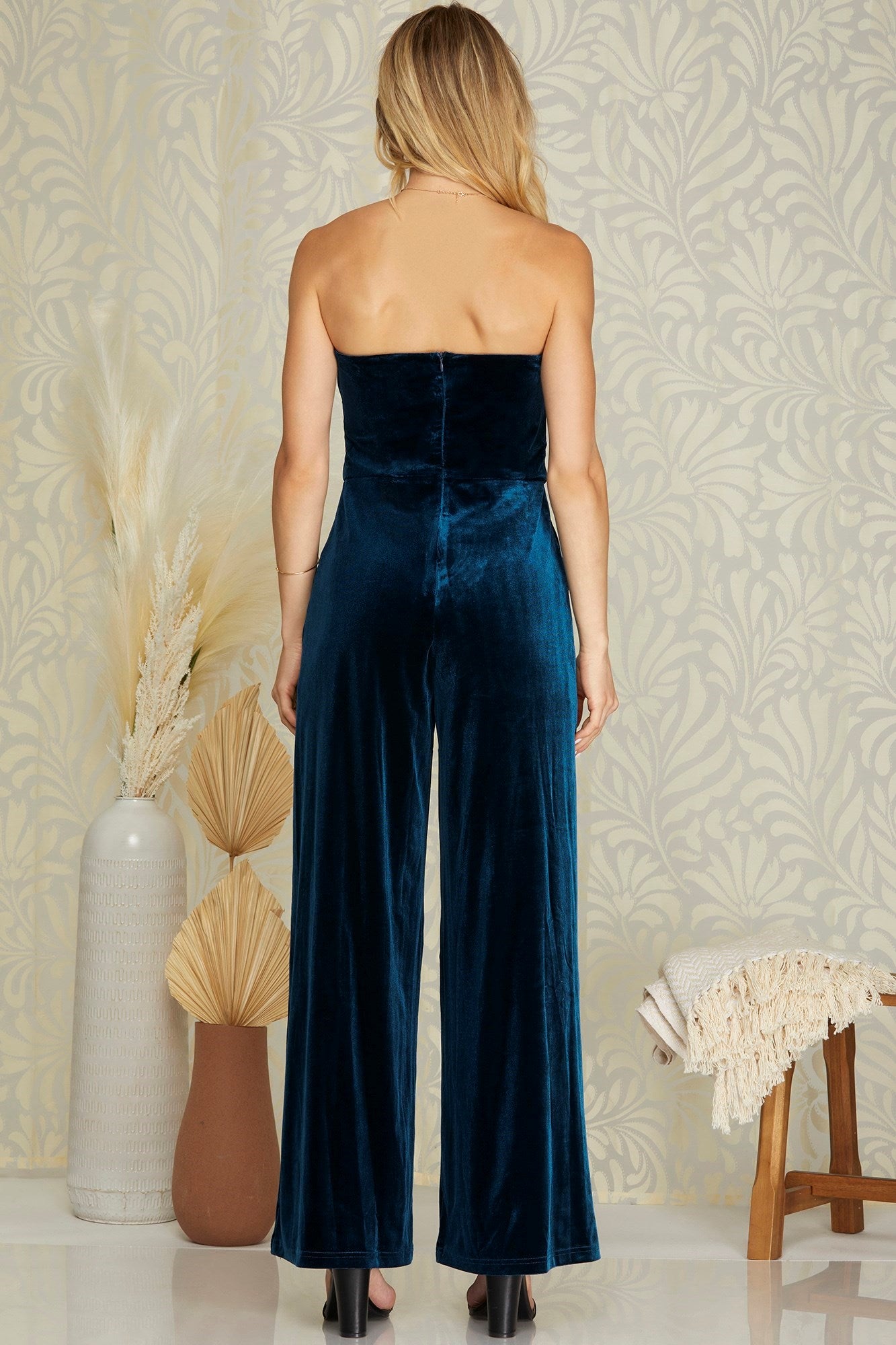 Main Point Jumper in Dark Blue