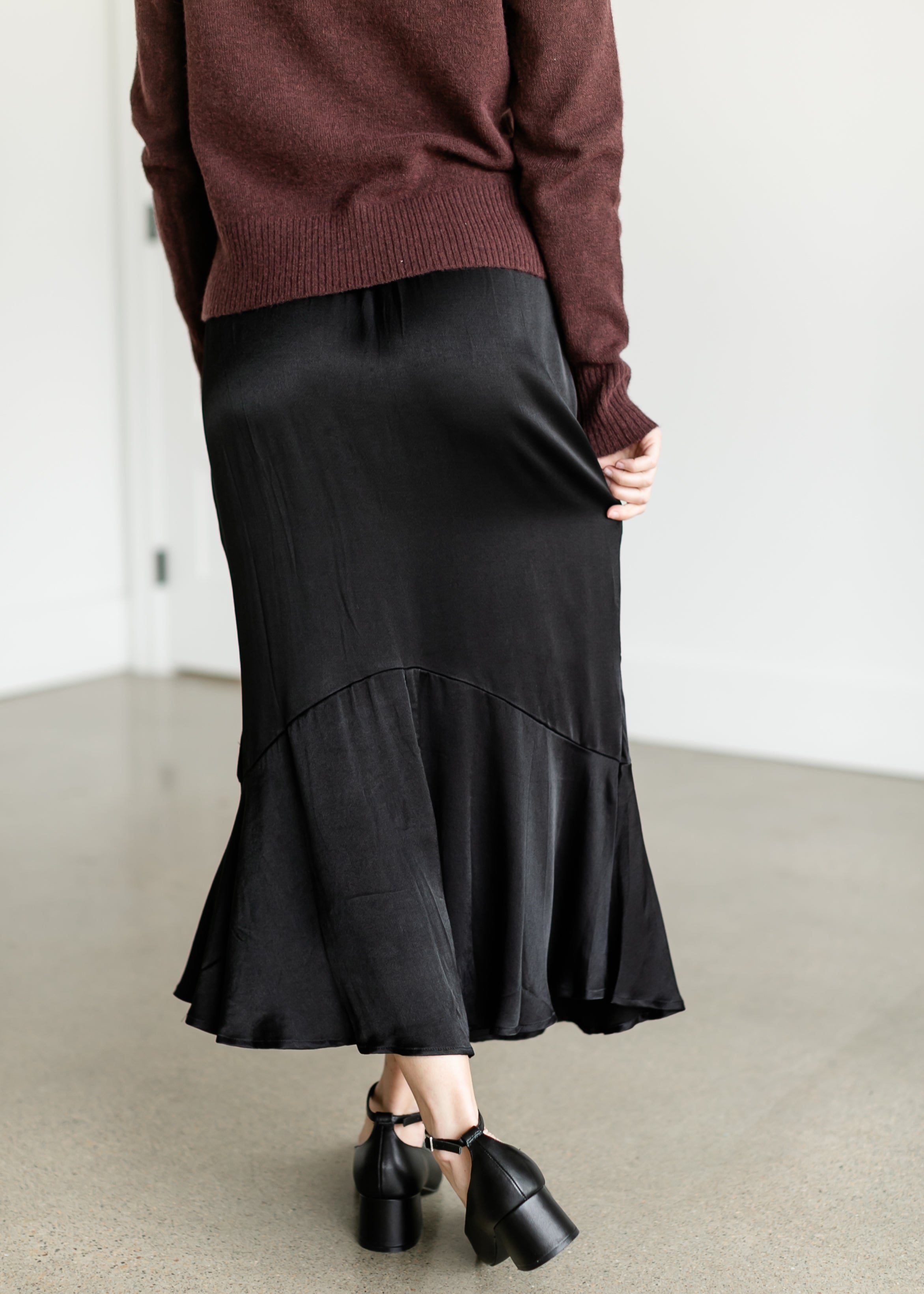 Satin Straight Fit Maxi Skirt