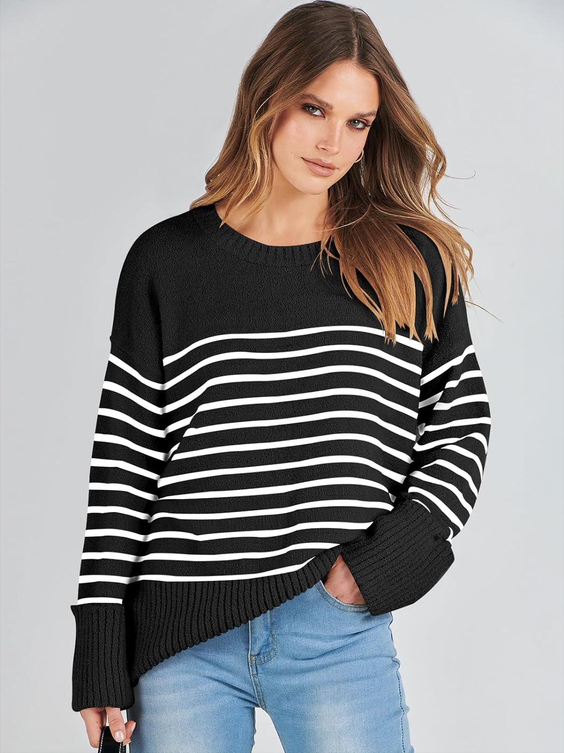 Women's Crewneck Long Sleeve Oversized Fuzzy Knit Chunky Warm Pullover Sweater Top