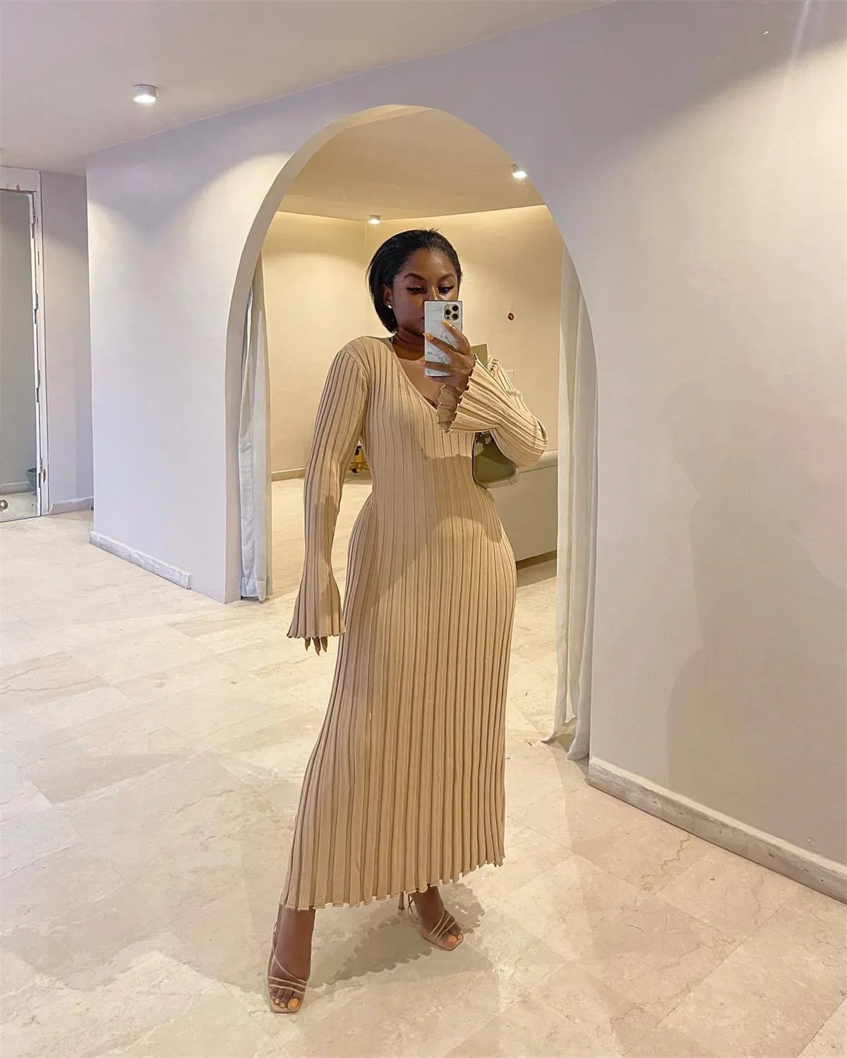 2023 Fall New Sleeved Knit Midi Dress