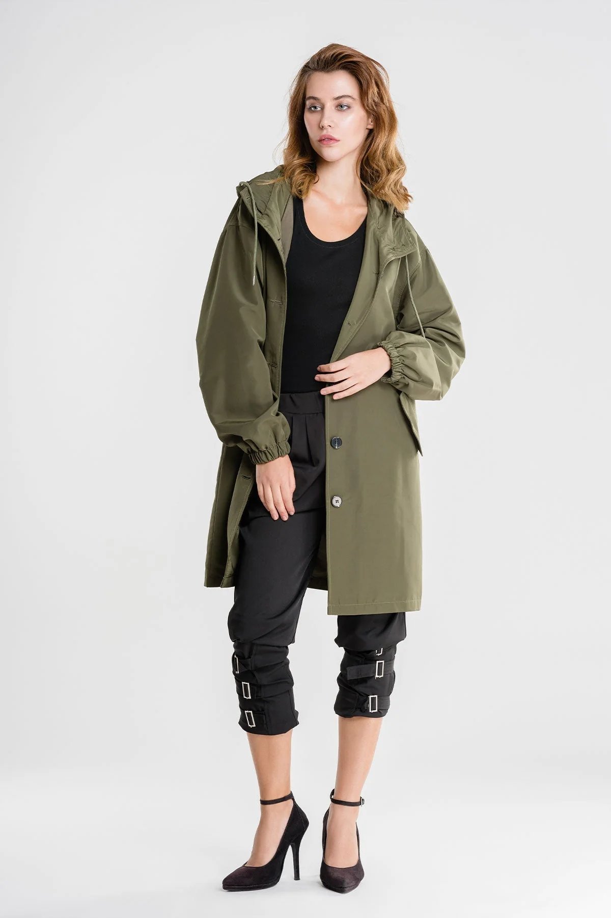 Oversized water-repellent windbreaker rain jacket with hood