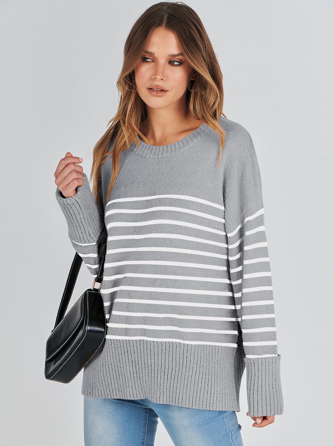 Women's Crewneck Long Sleeve Oversized Fuzzy Knit Chunky Warm Pullover Sweater Top