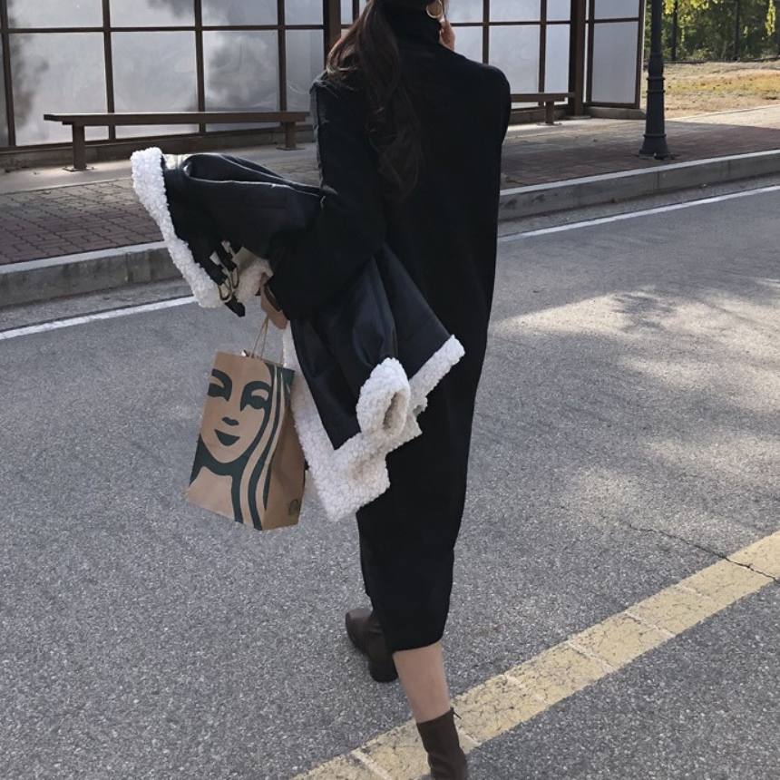 Easy-Fitting Turtleneck Sweater Dress