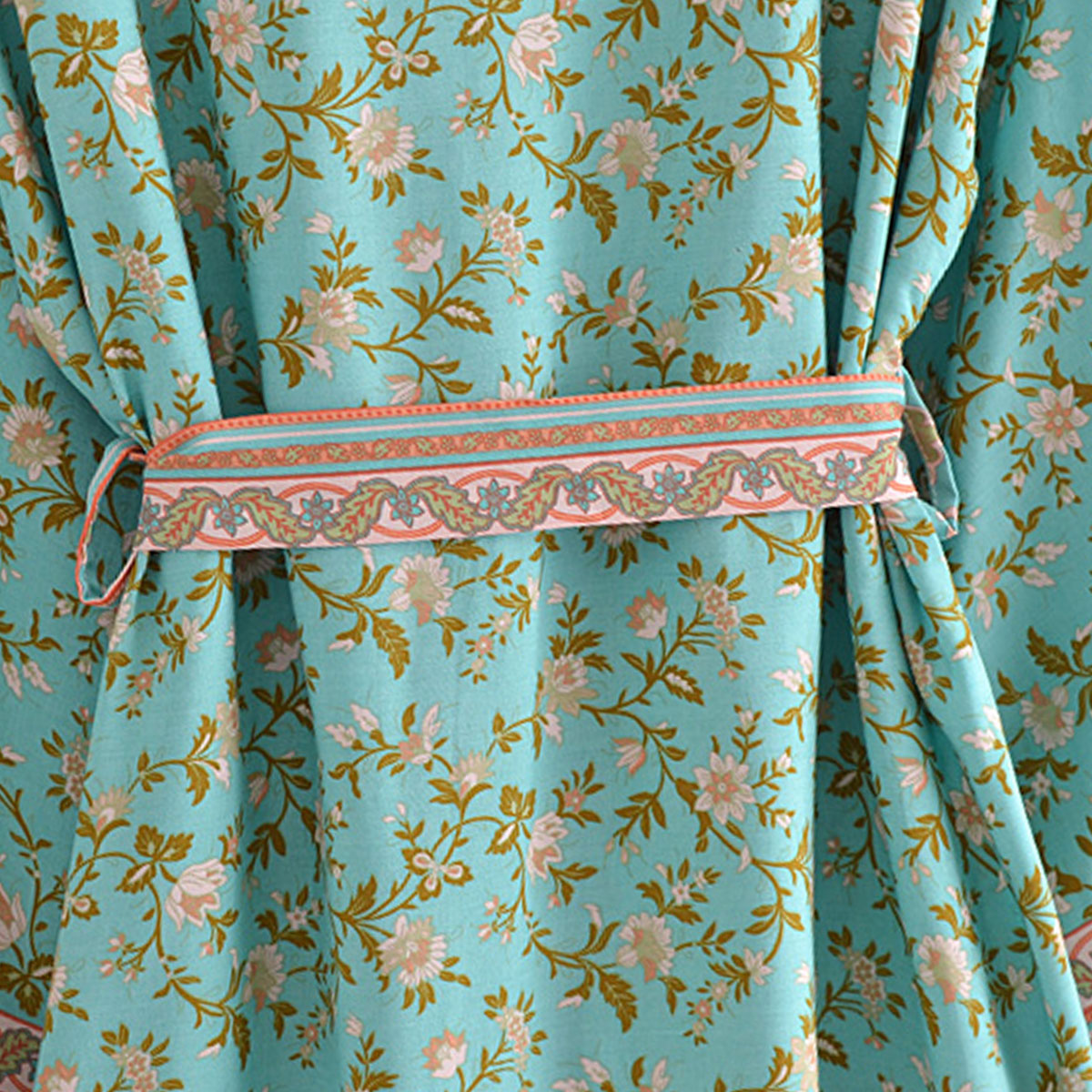 Senora Rose Boho Floral Print Short Robe