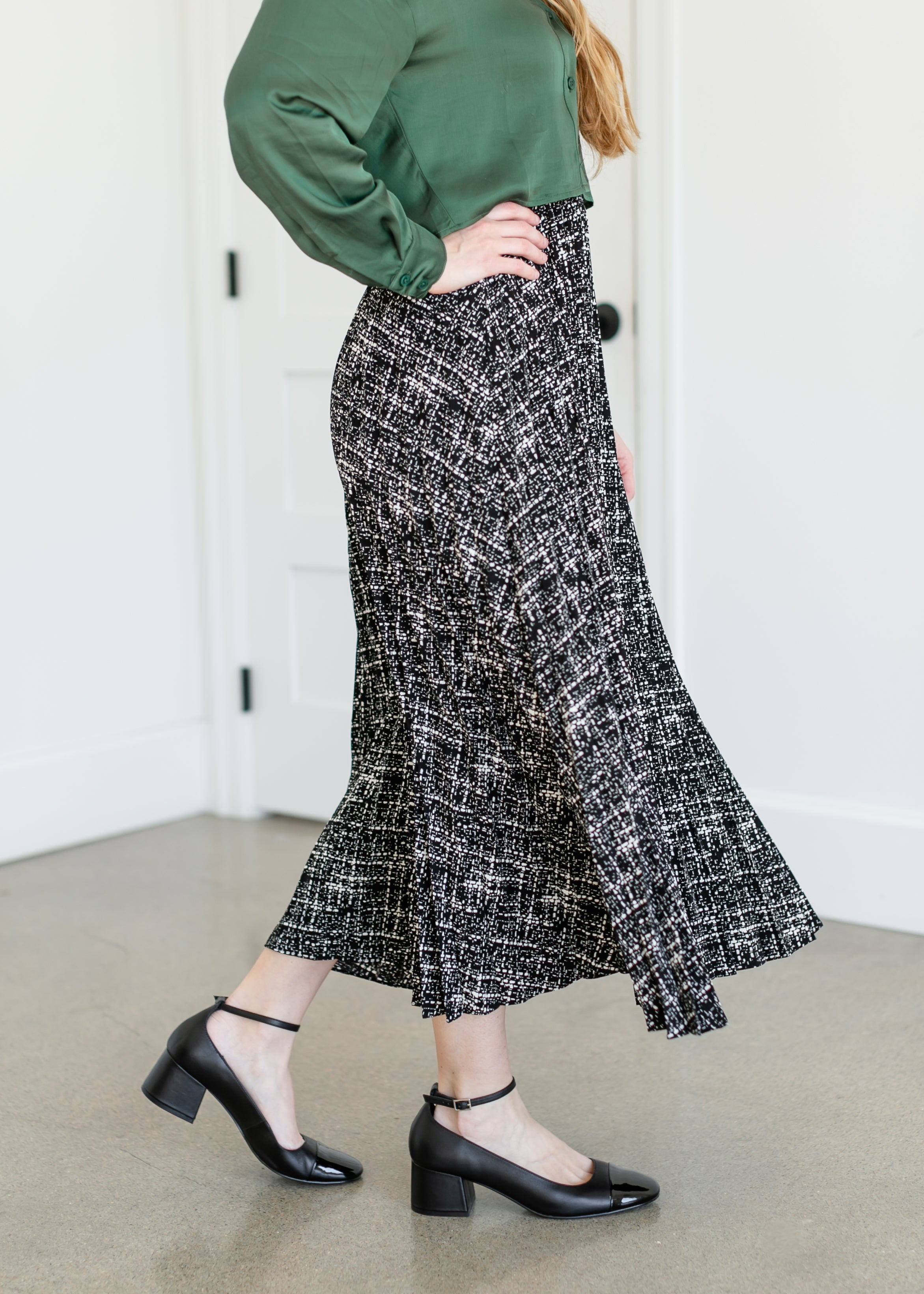 Printed Pleated Maxi Skirt