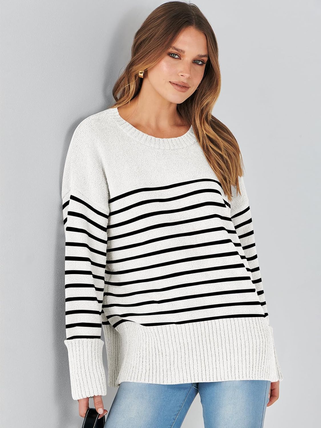 Women's Crewneck Long Sleeve Oversized Fuzzy Knit Chunky Warm Pullover Sweater Top