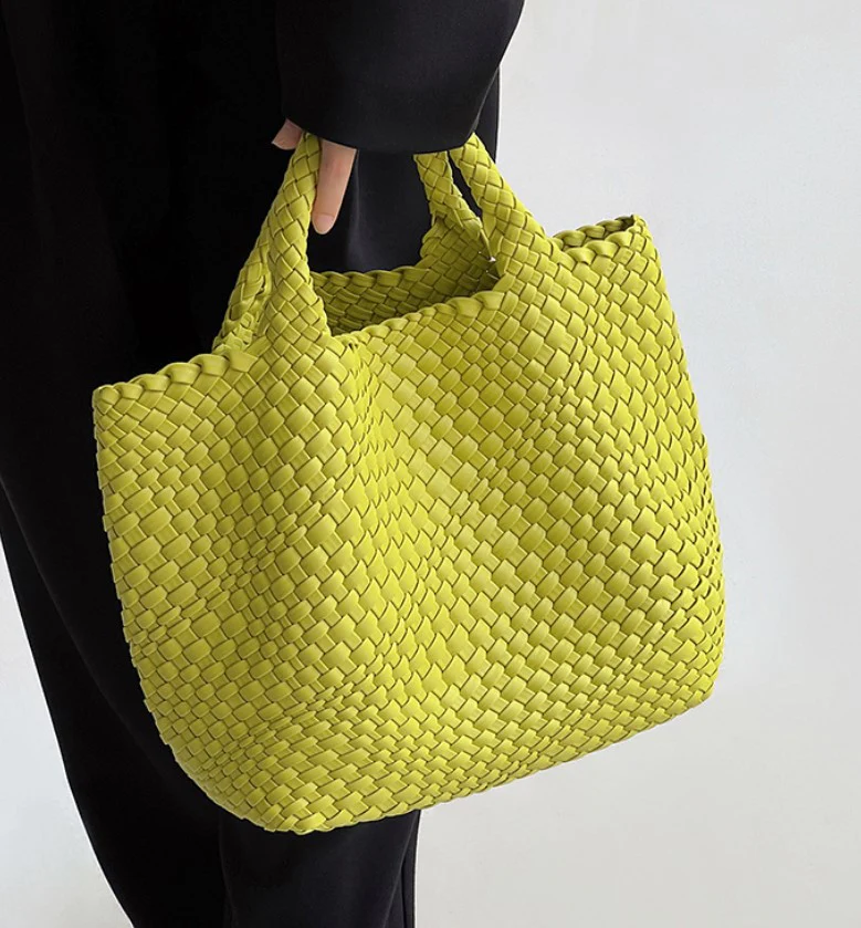 Braided leather handbag 0896