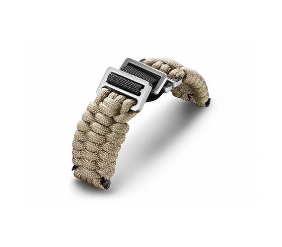 Sand paracord with buckle