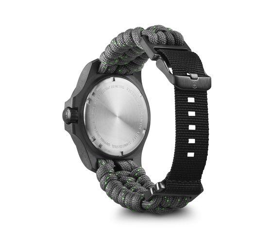 I.N.O.X. Carbon