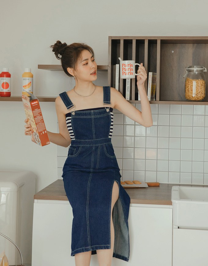 Side Slit Suspender Denim Maxi Dress