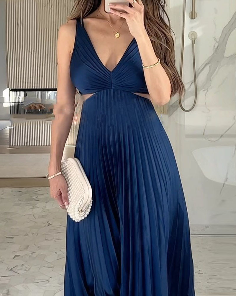 Fashion Solid Color Hollow Pleated Dress