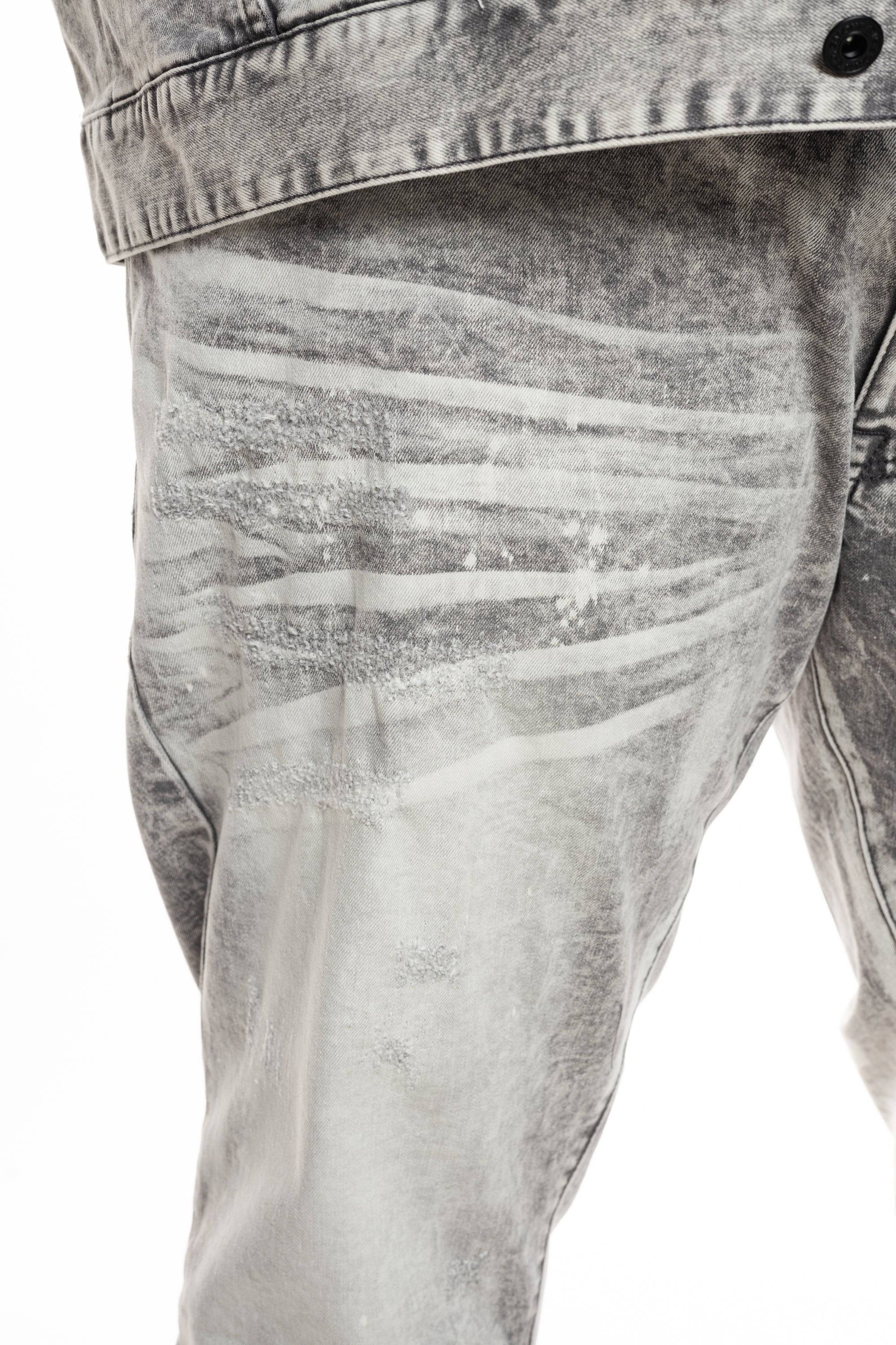 Bleached Detail Semi Basic Jeans
