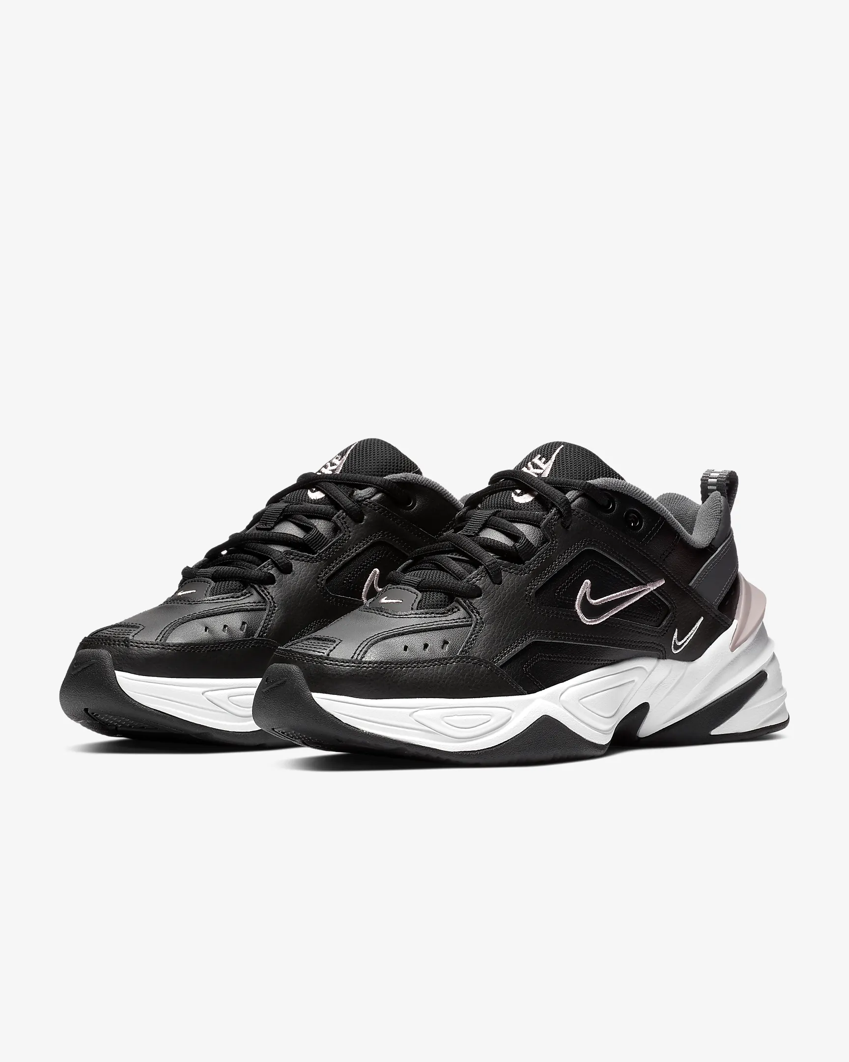 Black Plum Chalk sneakers