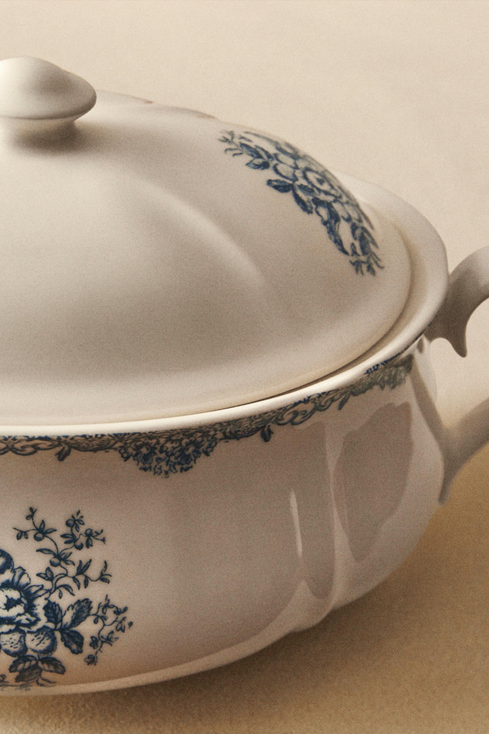 FLORAL EARTHENWARE TUREEN