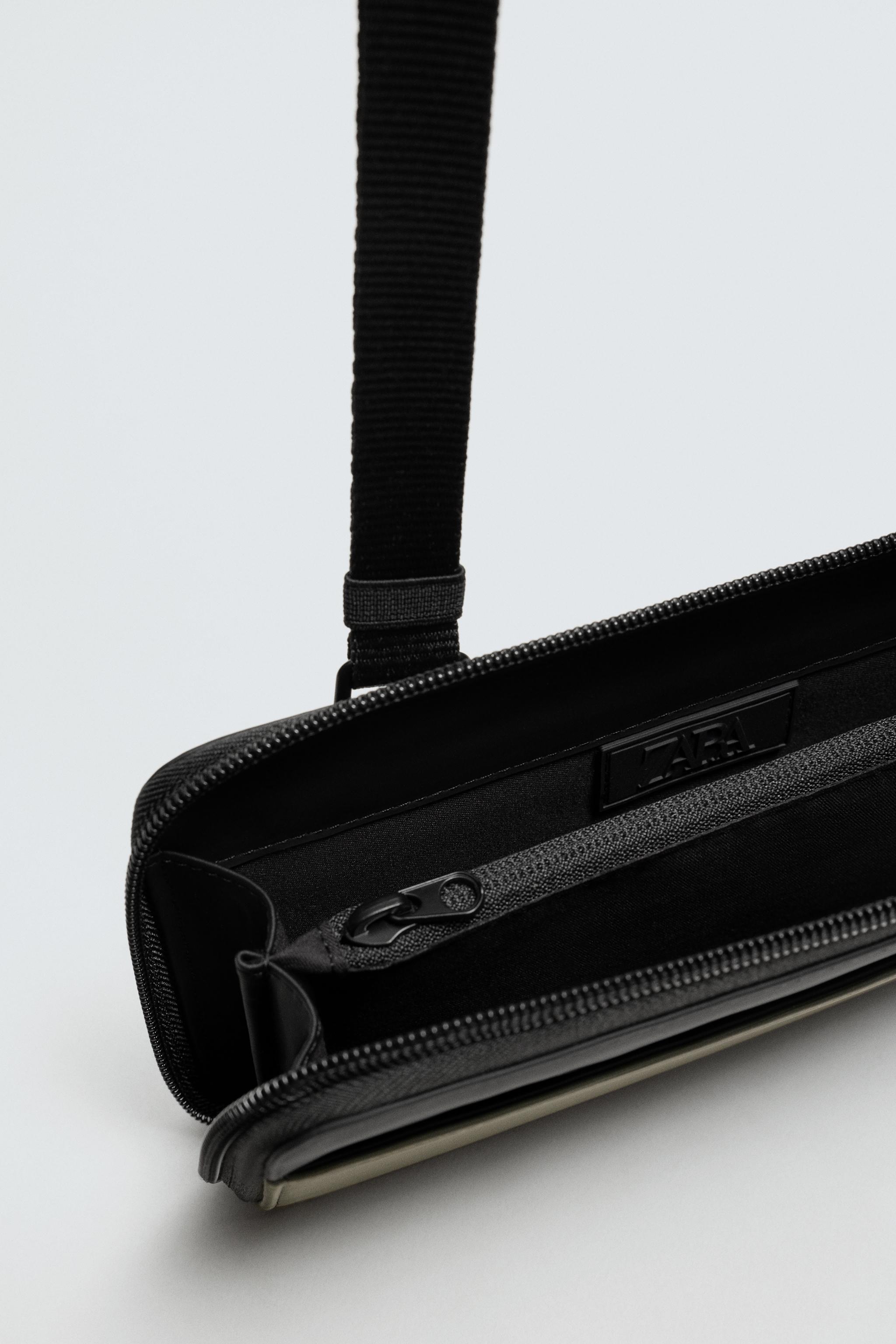 XL RUBBERIZED WALLET