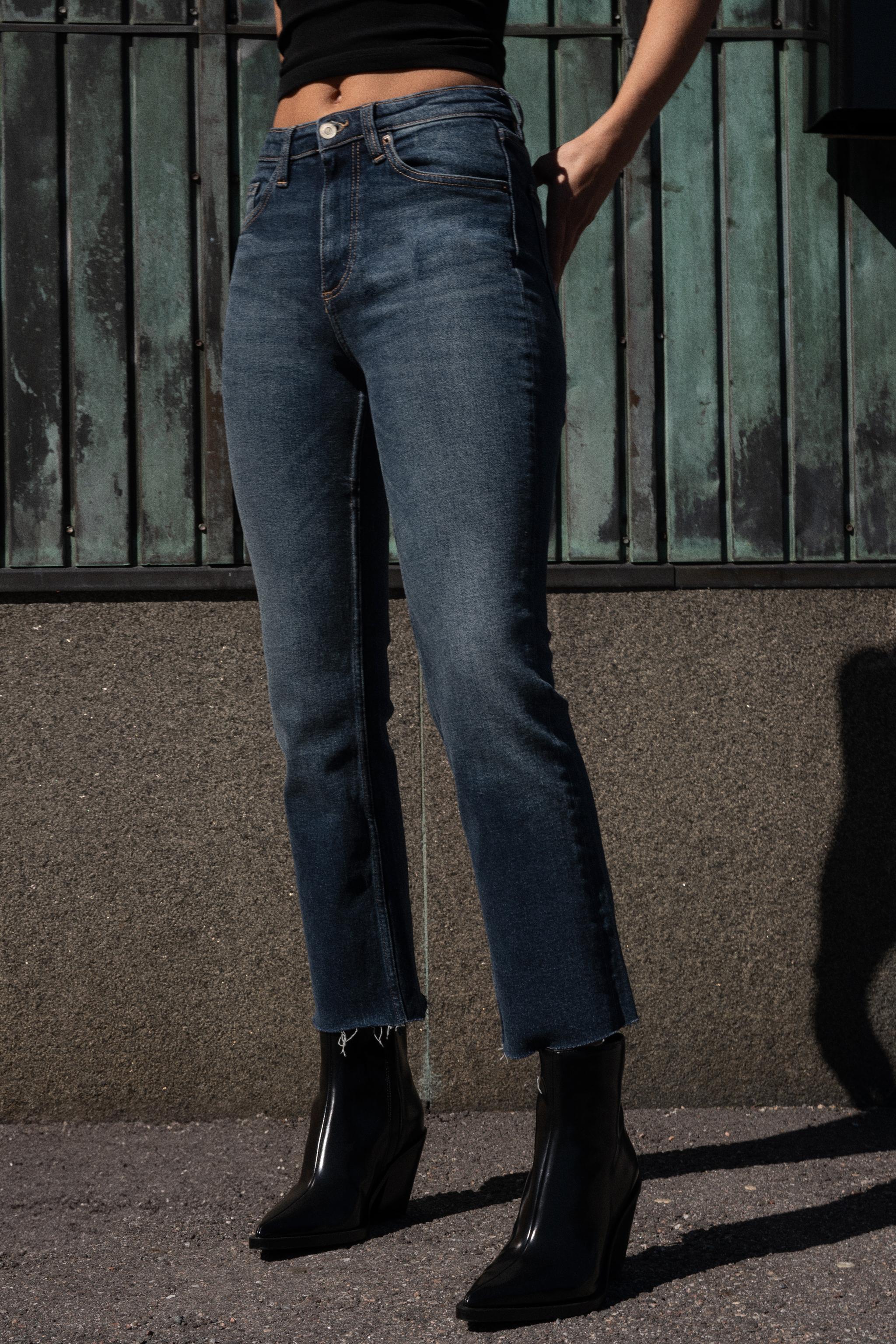 TRF HIGH-WAISTED CROPPED FLARE JEANS