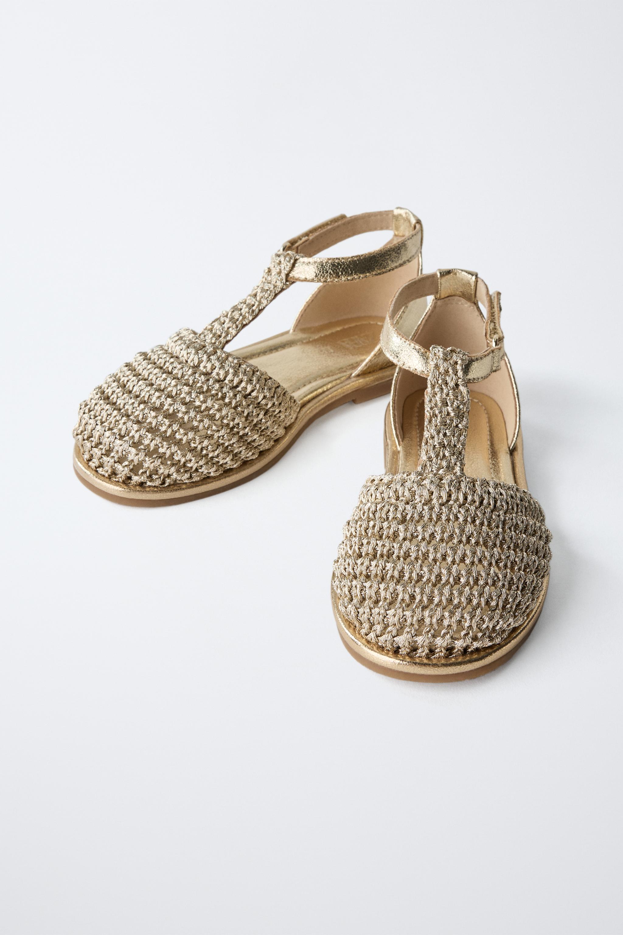 WOVEN SHOES