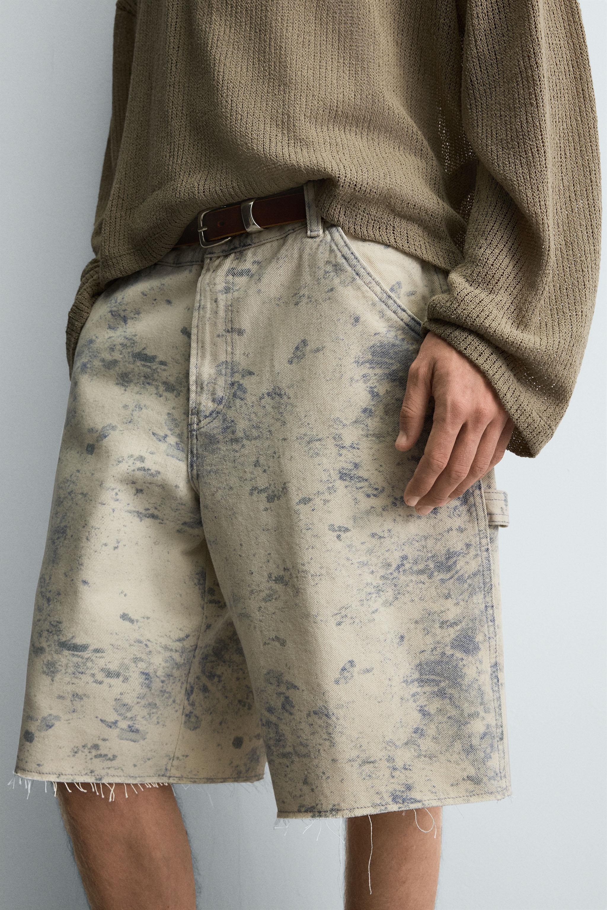 ABSTRACT PRINT CARPENTER POCKET BERMUDA SHORTS