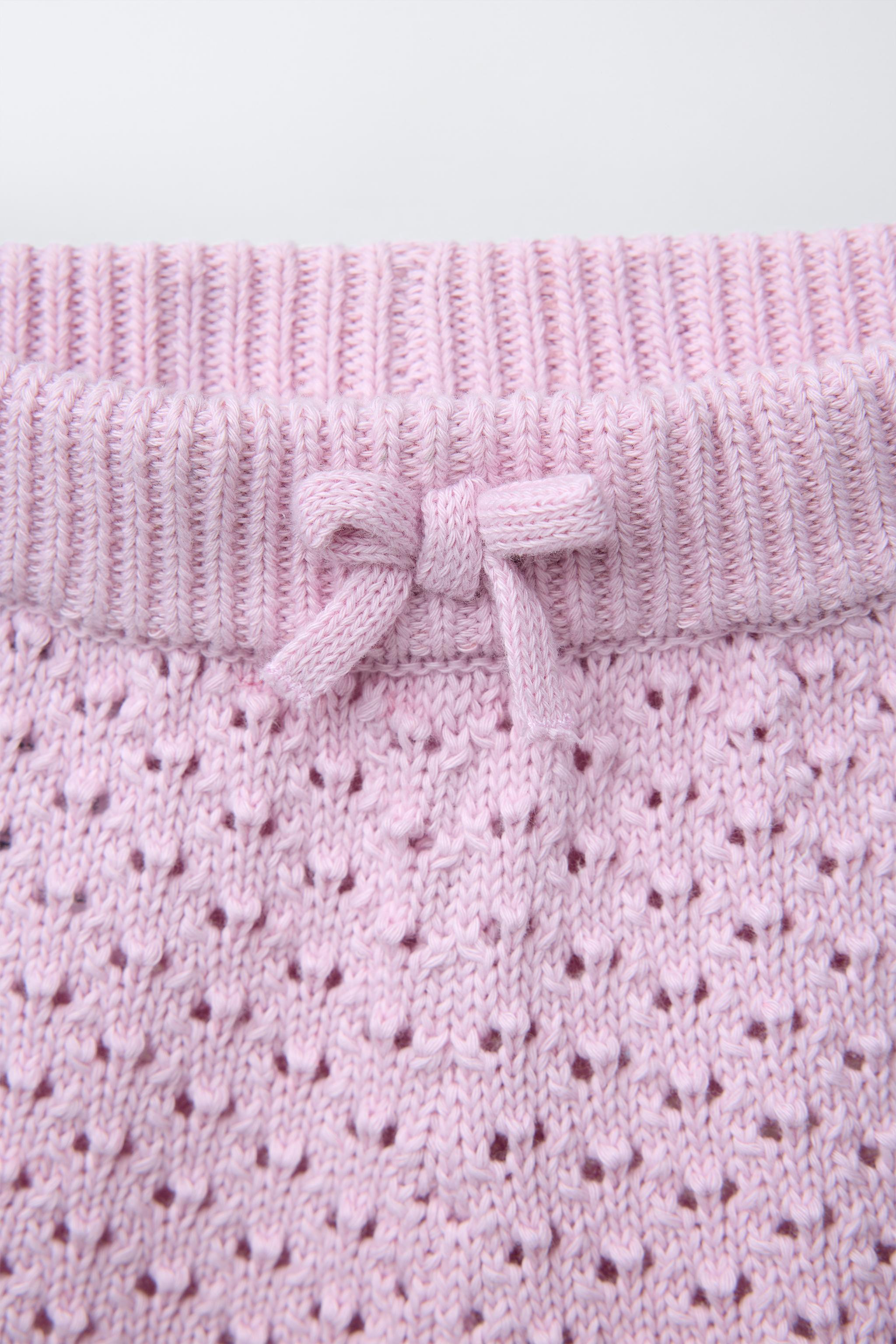 LACE TRIM KNIT SHORTS