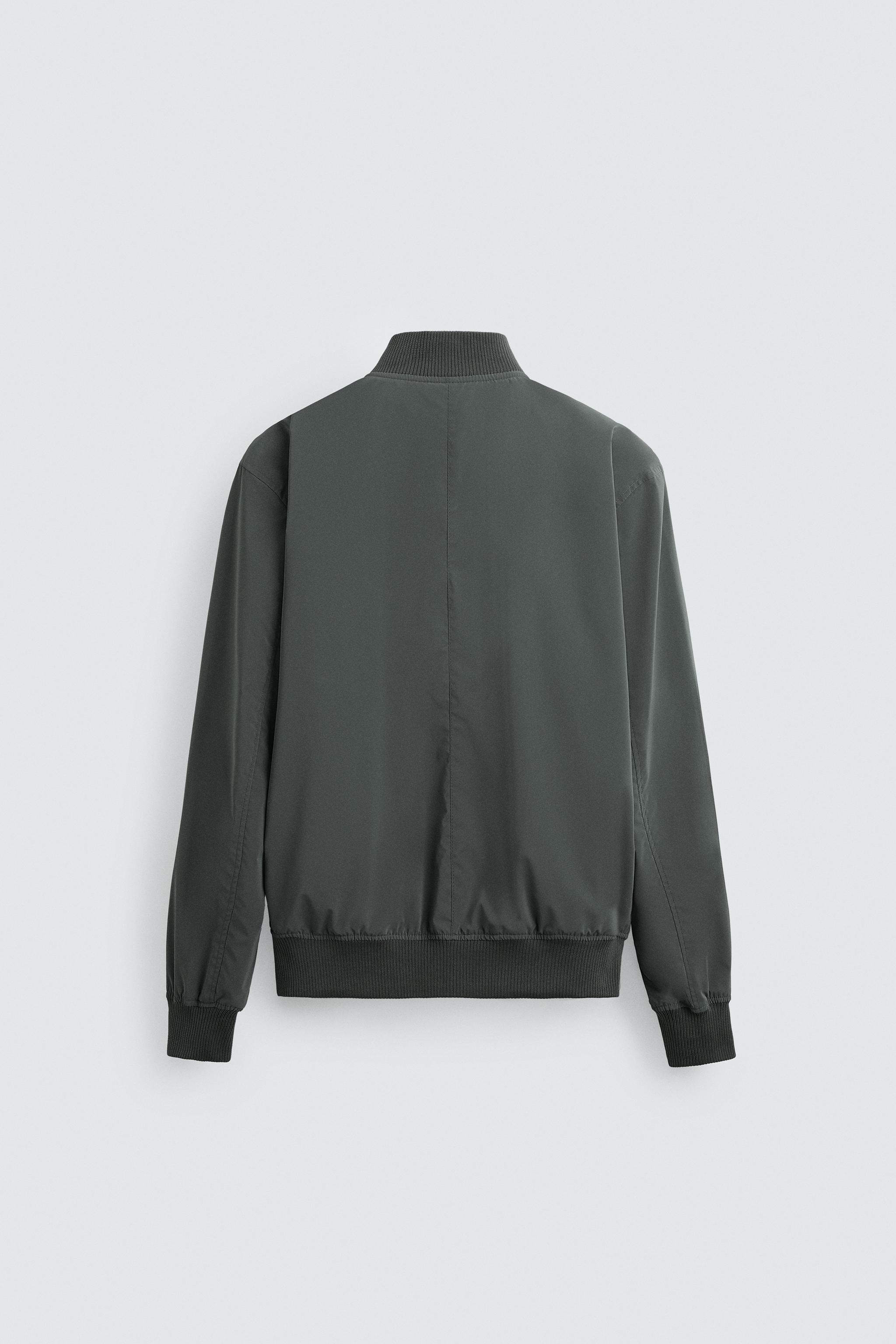 LIGHTWEIGHT BOMBER JACKET