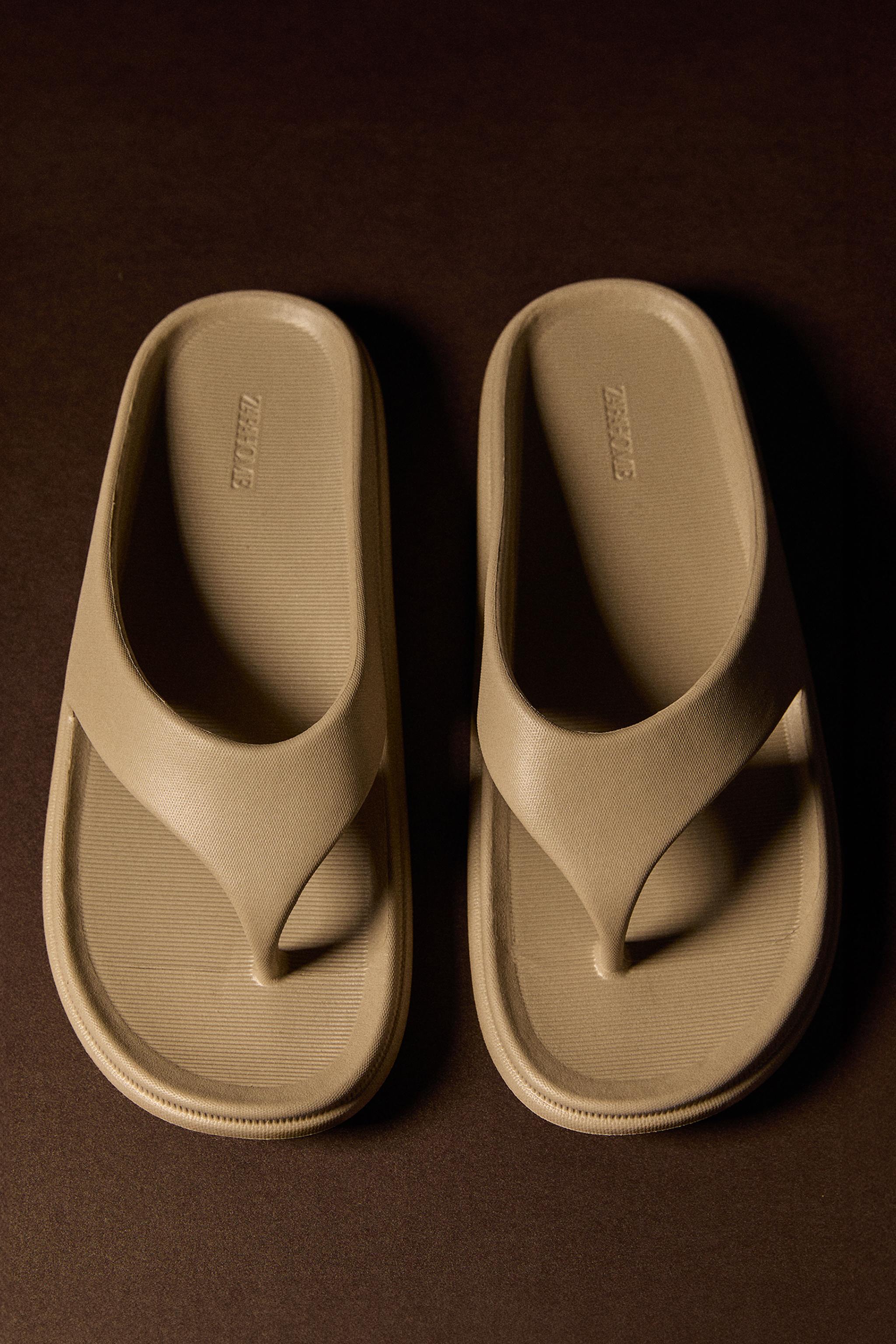 RUBBERIZED FLAT SANDALS