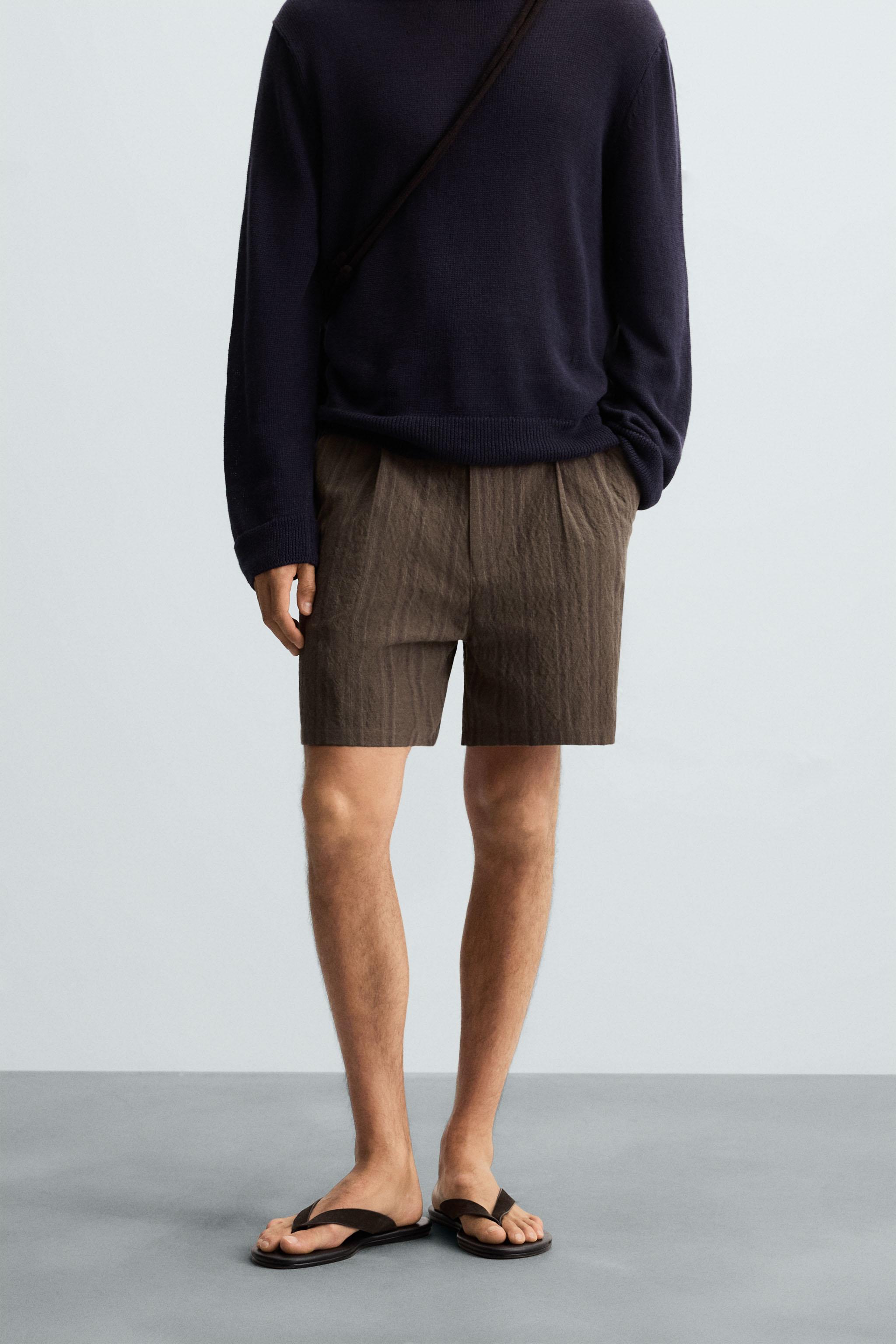 STRIPED REGULAR FIT SHORTS