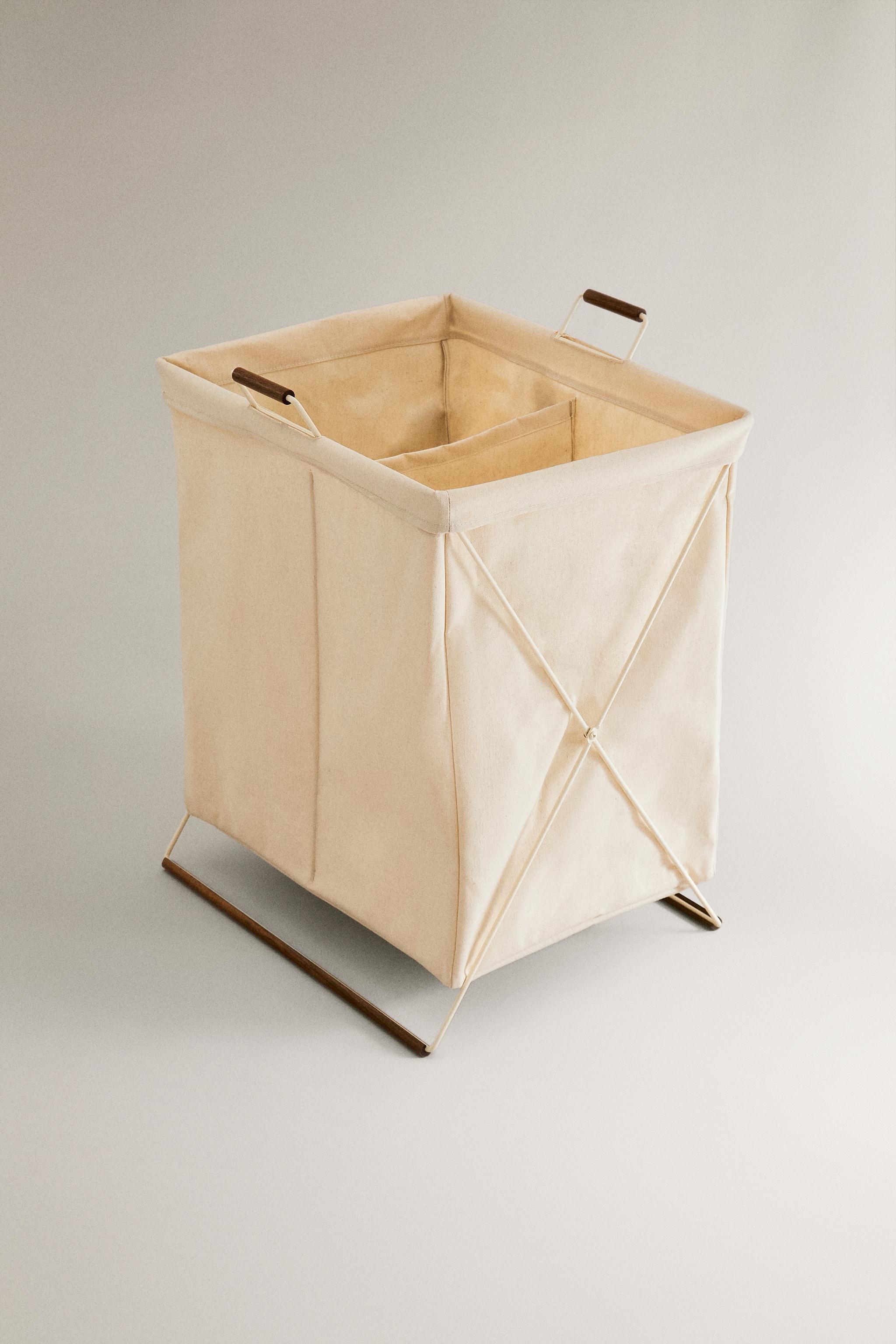 FOLDING DOUBLE LAUNDRY BASKET.